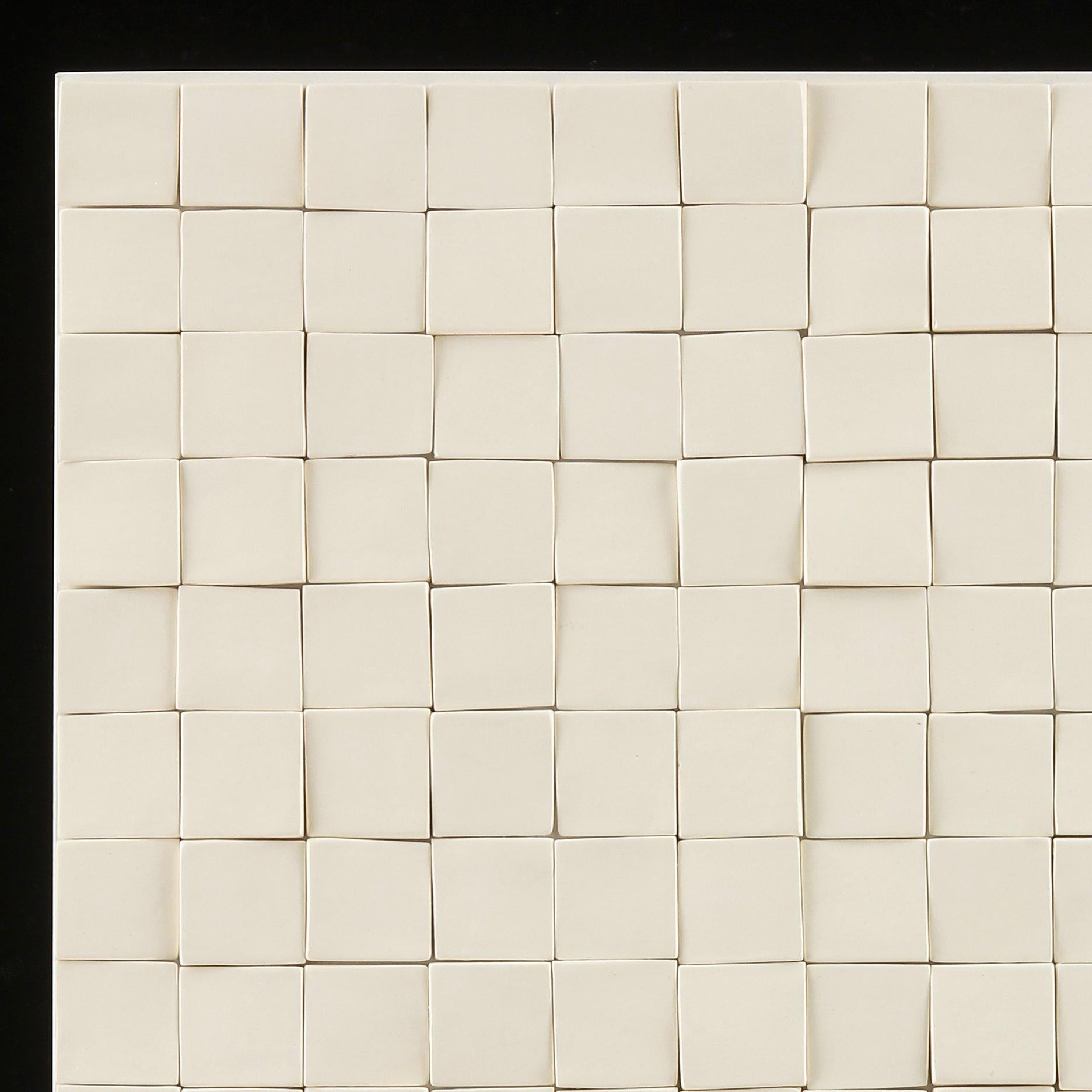 Kelly II (Braun), Abstract Sculpture, von Jane B. Grimm