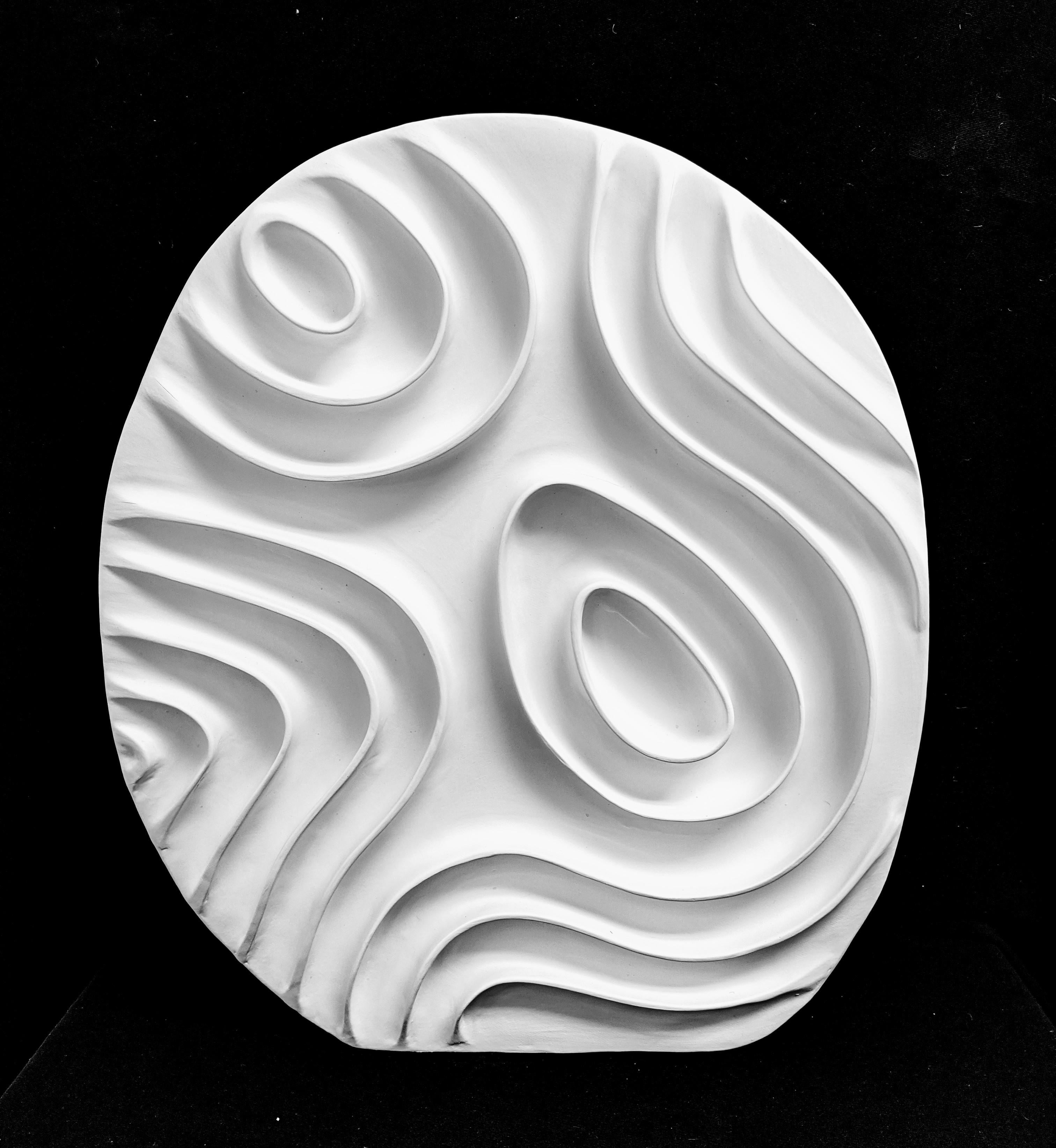 ODE XIII: freestanding ceramic sculpture - white - Abstract Expressionist Sculpture by Jane B. Grimm