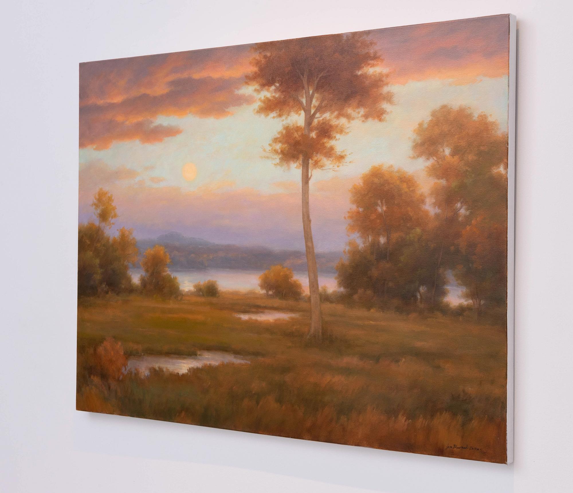 Modern Luminist, Hudson River School Landschaftsgemälde auf Leinwand eines Flussufers, reichhaltig gefärbtes Laub und Mond am Horizont
