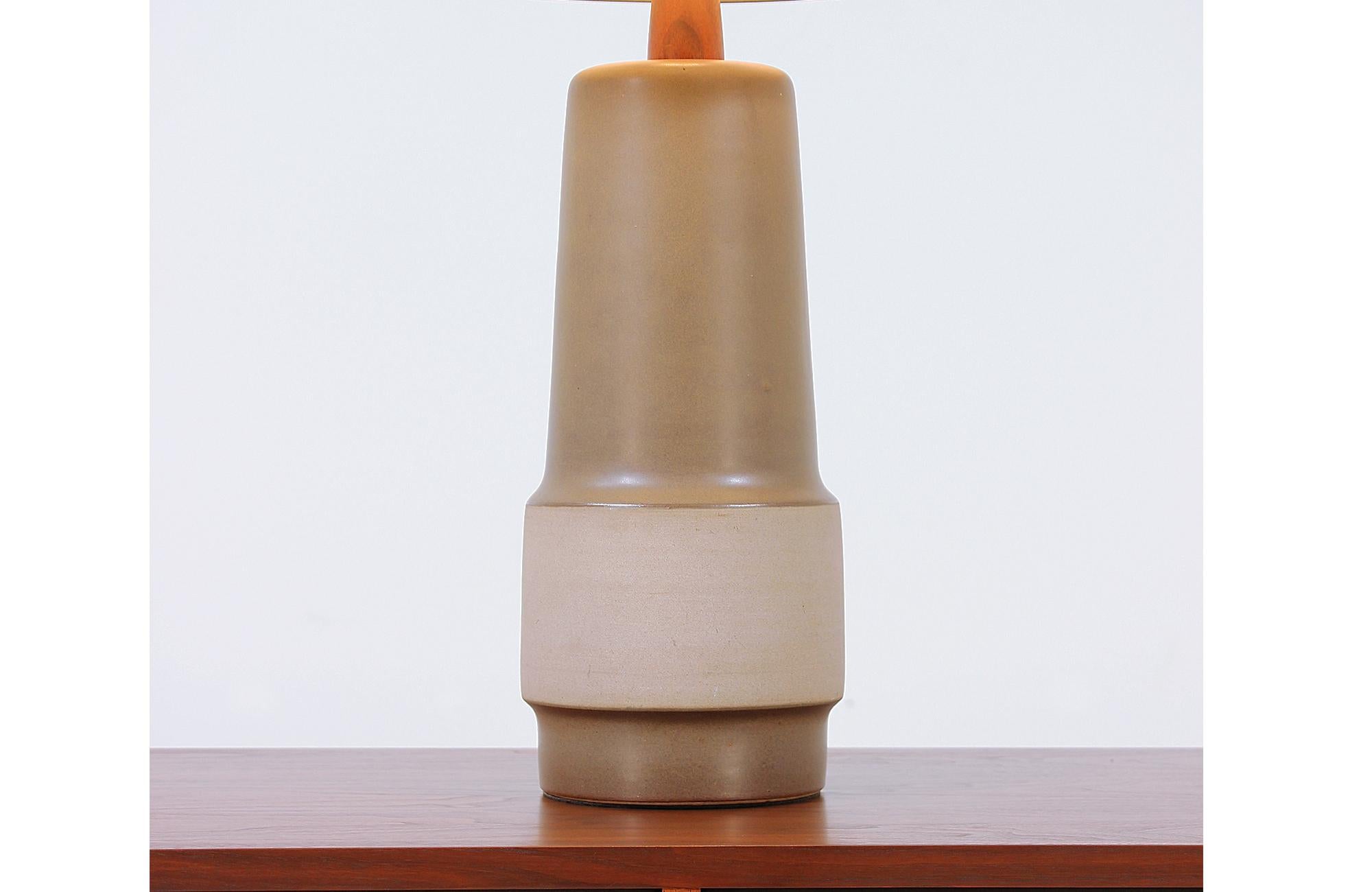 Jane & Gordon Martz Ceramic Table Lamp for Marshall Studios In Excellent Condition In Los Angeles, CA