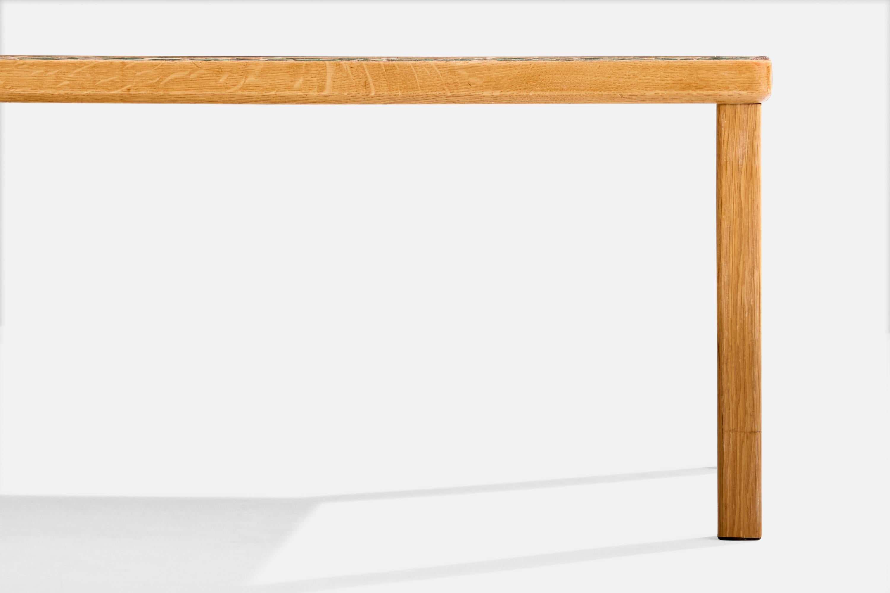 Jane & Gordon Martz, Coffee Table, Ceramic, Walnut, USA, 1960s In Good Condition For Sale In High Point, NC