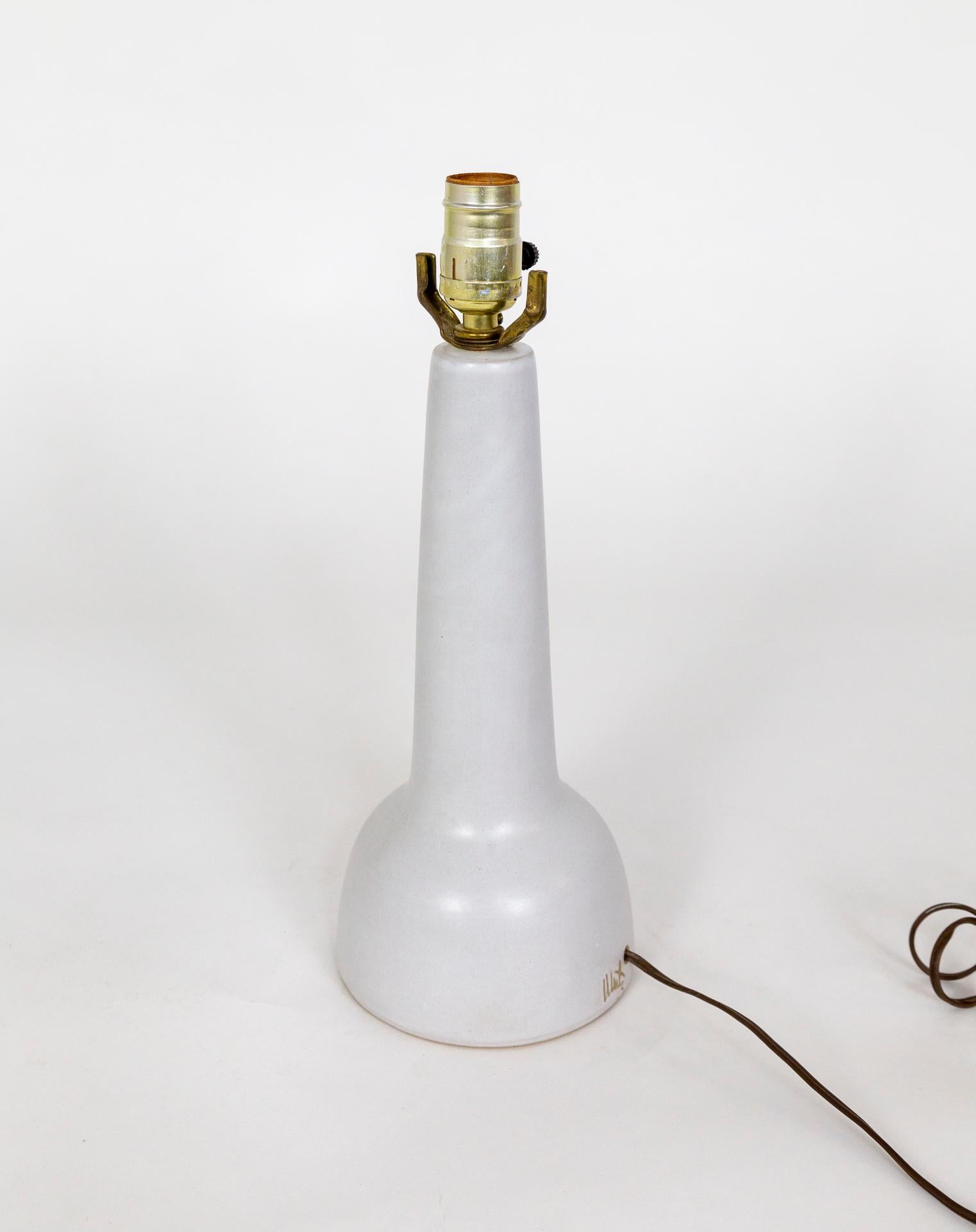 Jane & Gordon Martz Ivory Ceramic Table Lamp In Good Condition For Sale In San Francisco, CA