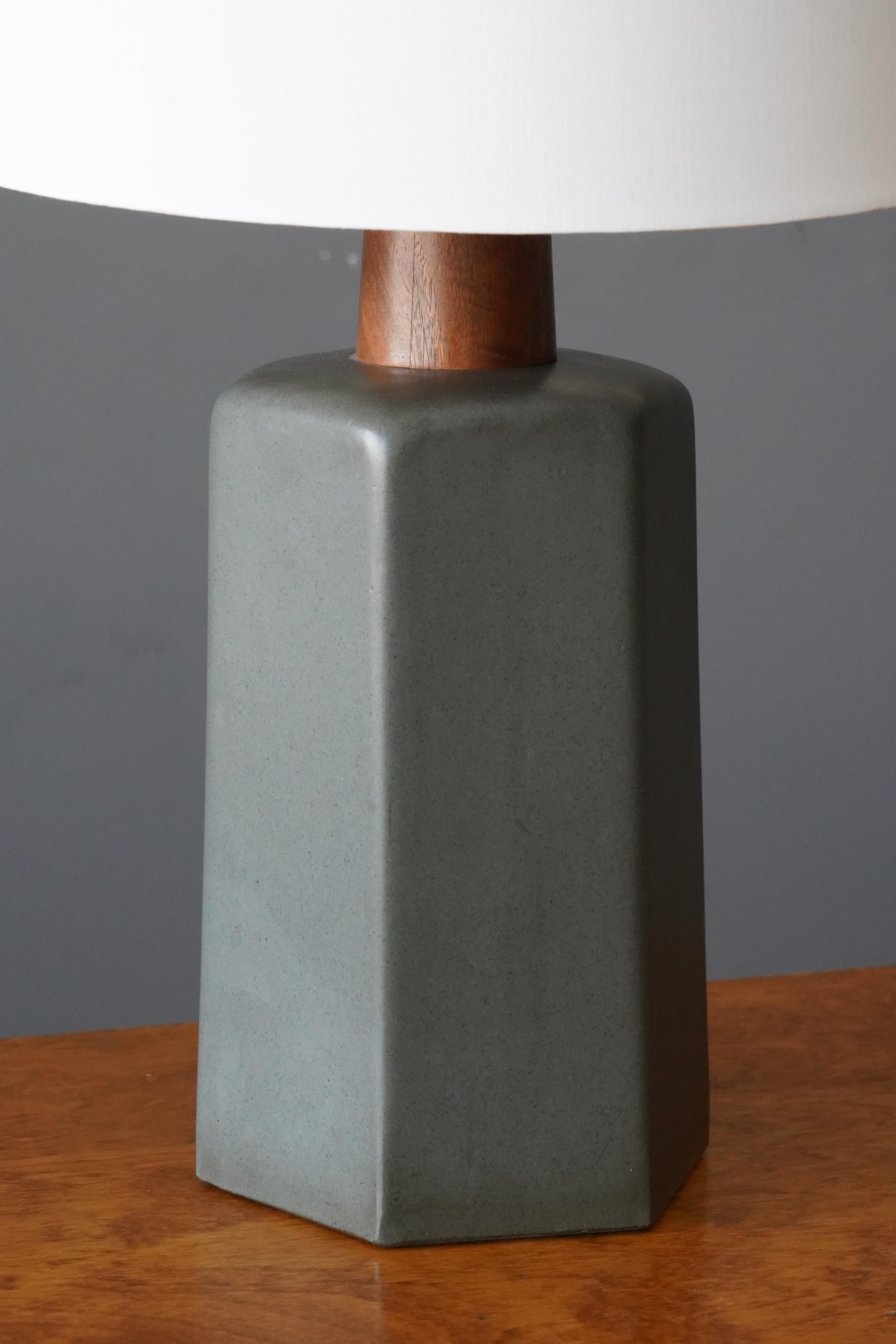 American Jane & Gordon Martz, Sizable Table Lamp, Ceramic, Walnut, Marshal Studios, 1960s