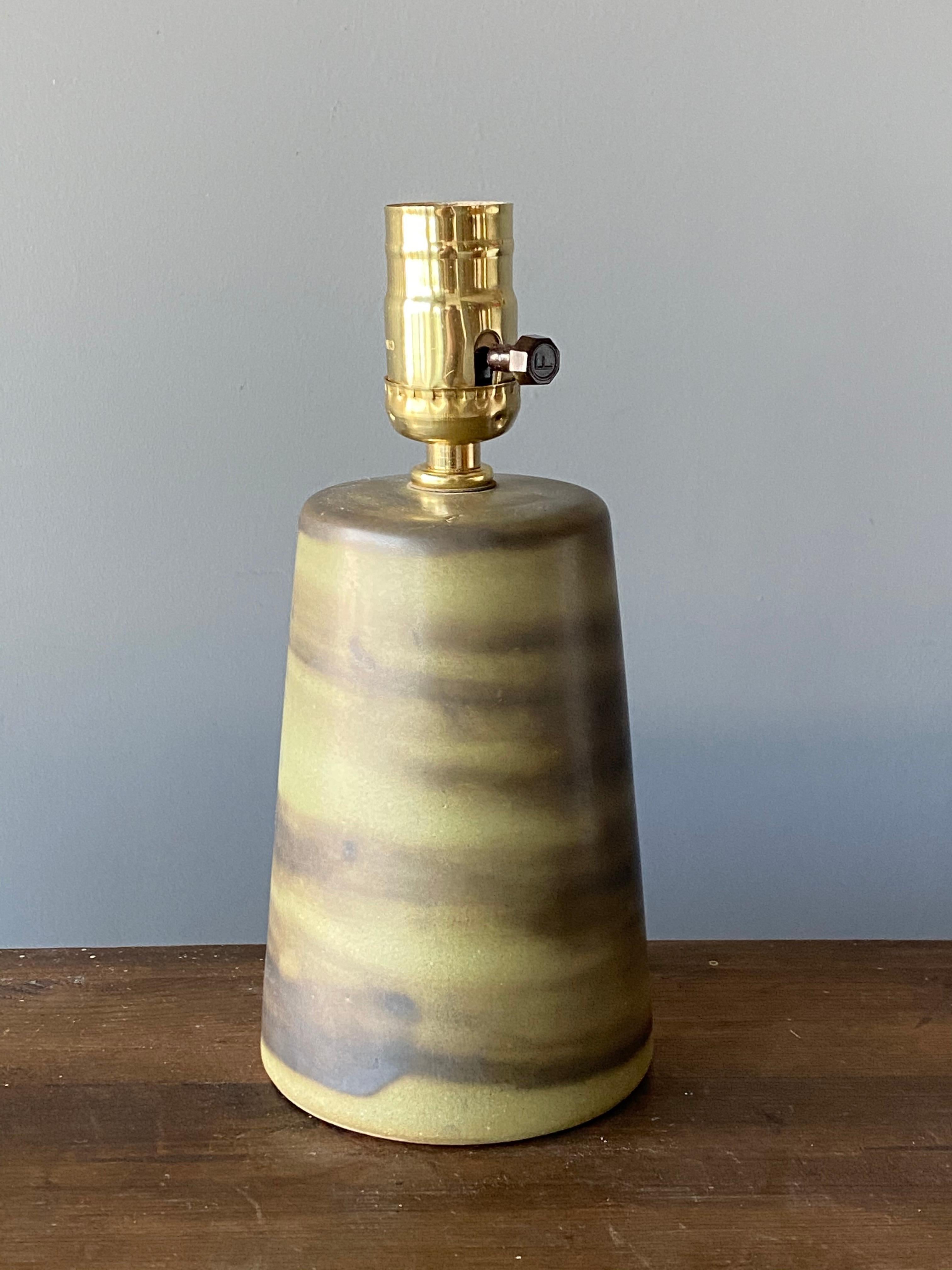 American Jane & Gordon Martz, Small Table Lamp, Ceramic, Linen Marshal Studios, 1950s