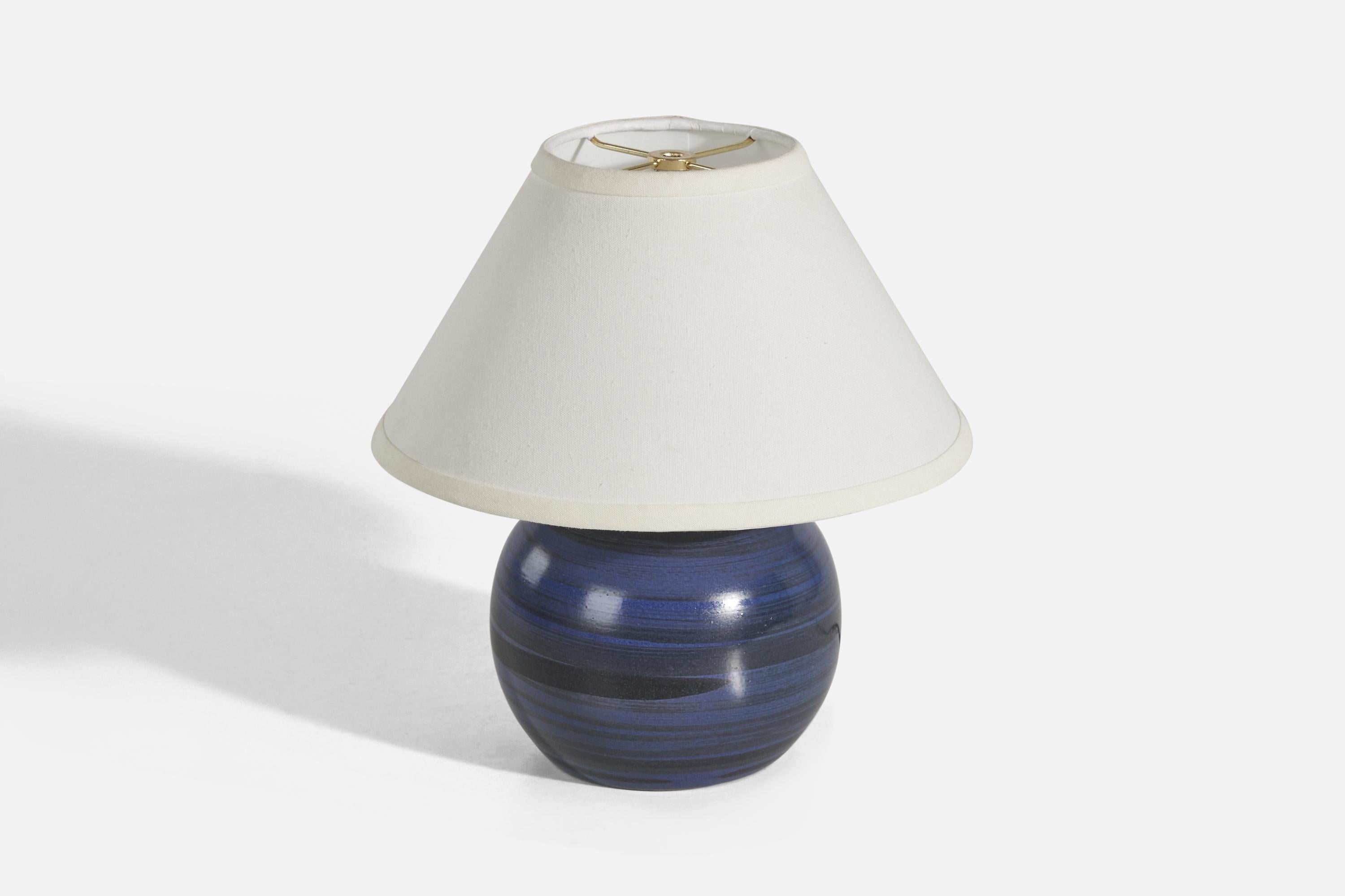 Mid-Century Modern Jane & Gordon Martz, Table Lamp, Blue Ceramic, Marshal Studios, USA, 1950s For Sale