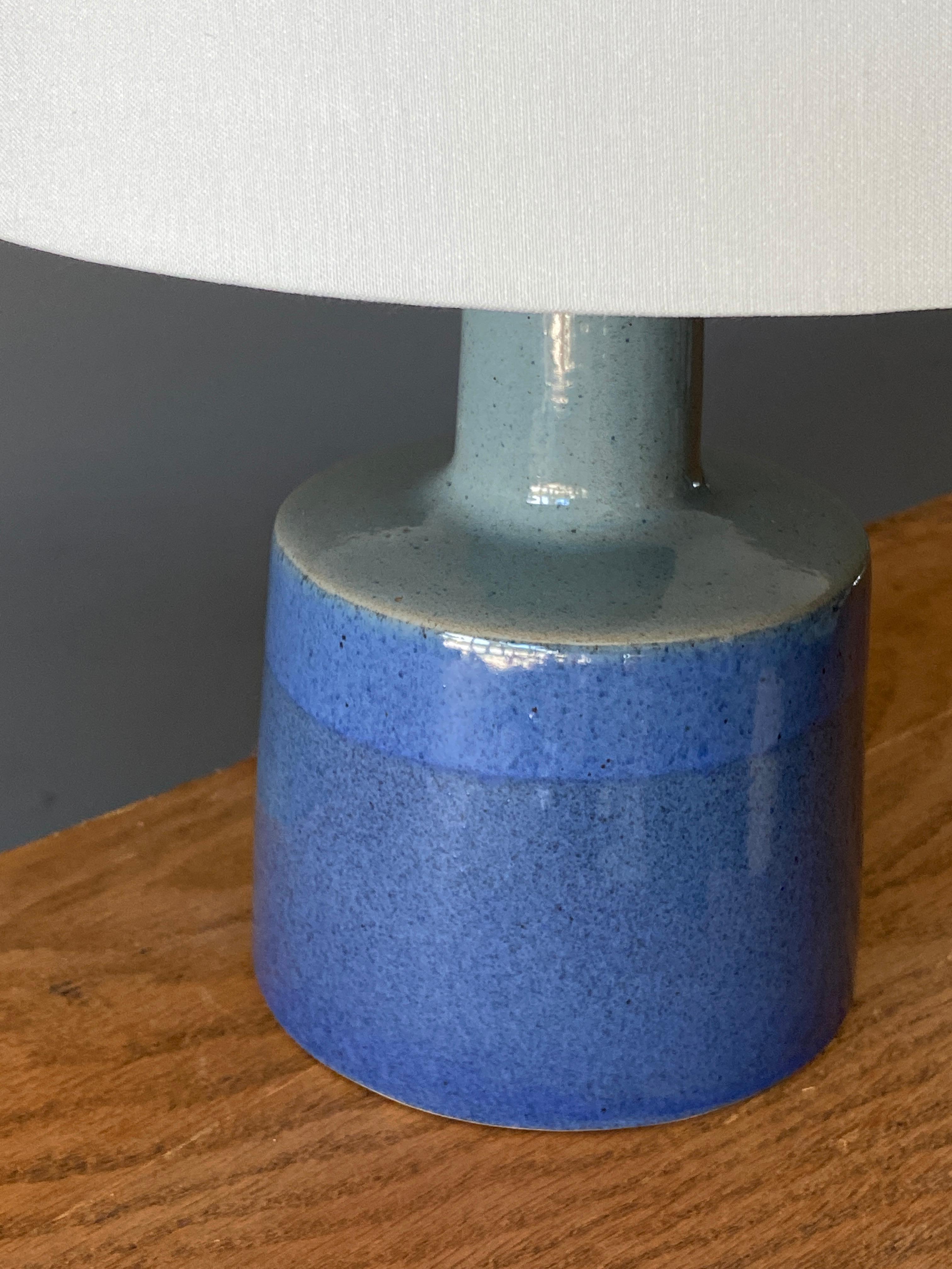 Mid-Century Modern Jane & Gordon Martz, Table Lamp, Ceramic, Linen Marshal Studios, 1950s