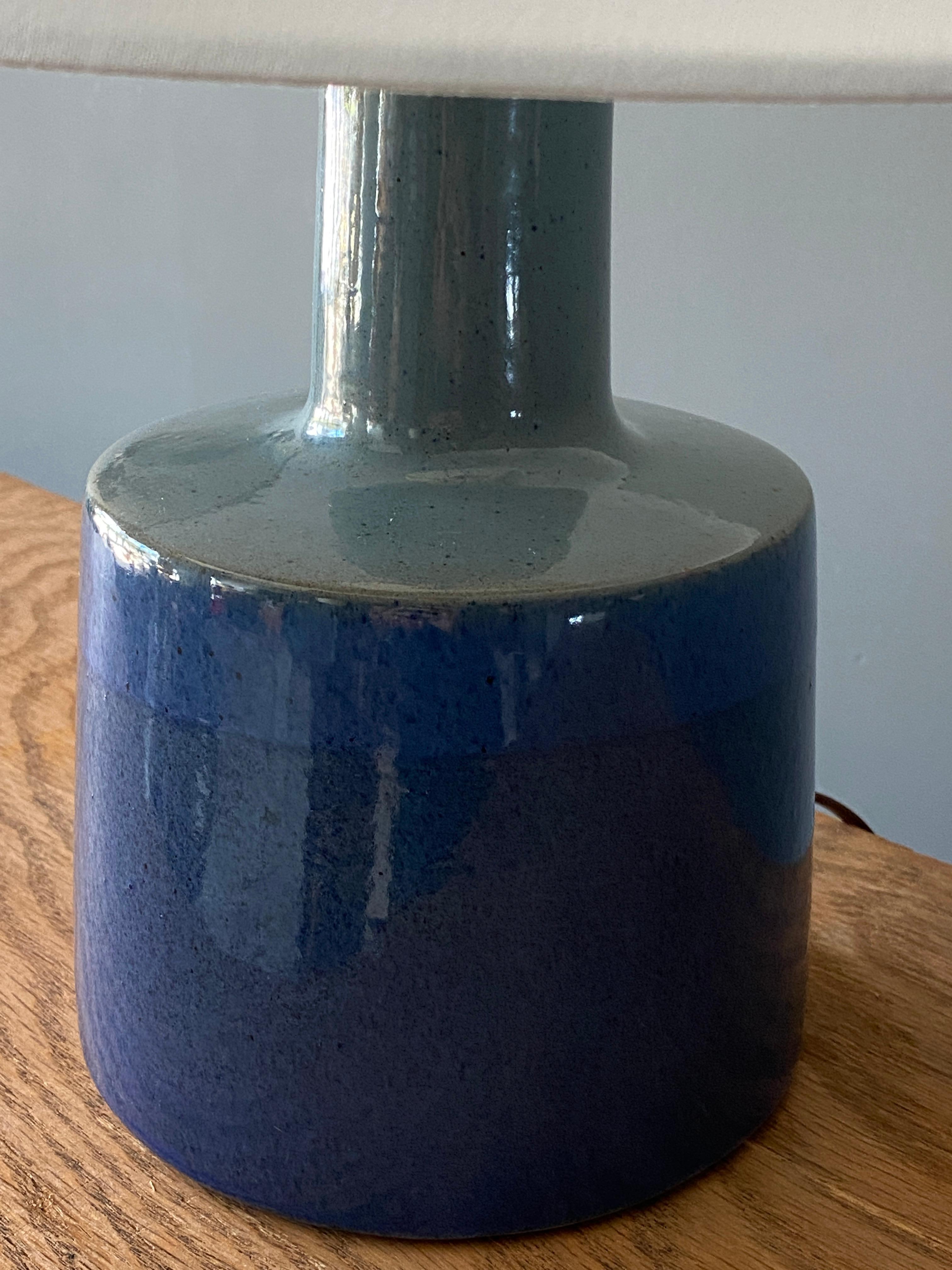 American Jane & Gordon Martz, Table Lamp, Ceramic, Linen Marshal Studios, 1950s
