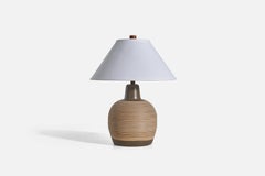 Jane & Gordon Martz, lampada da tavolo, ceramica, noce, lino Marshall Studios, anni '50
