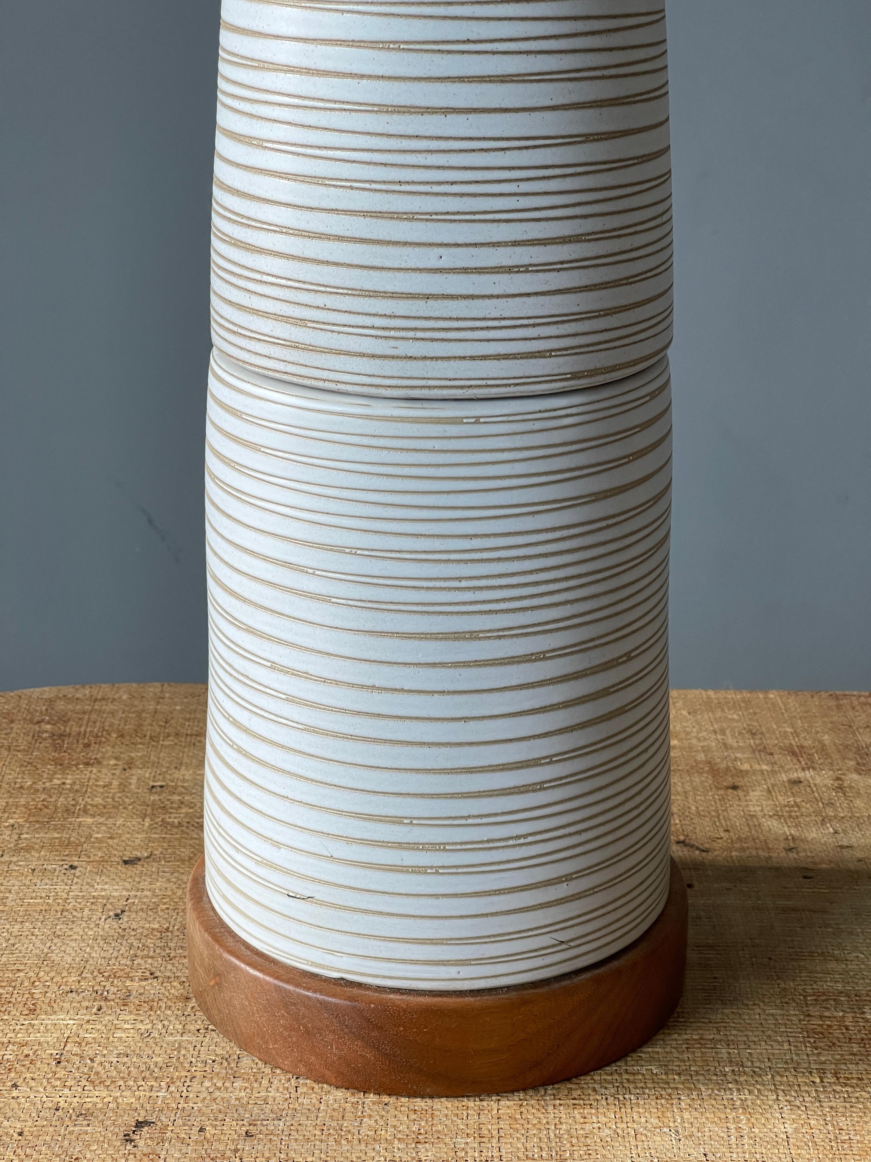 Jane & Gordon Martz, Table Lamp, Ceramic, Walnut, Linen Marshal Studios, 1960s 1