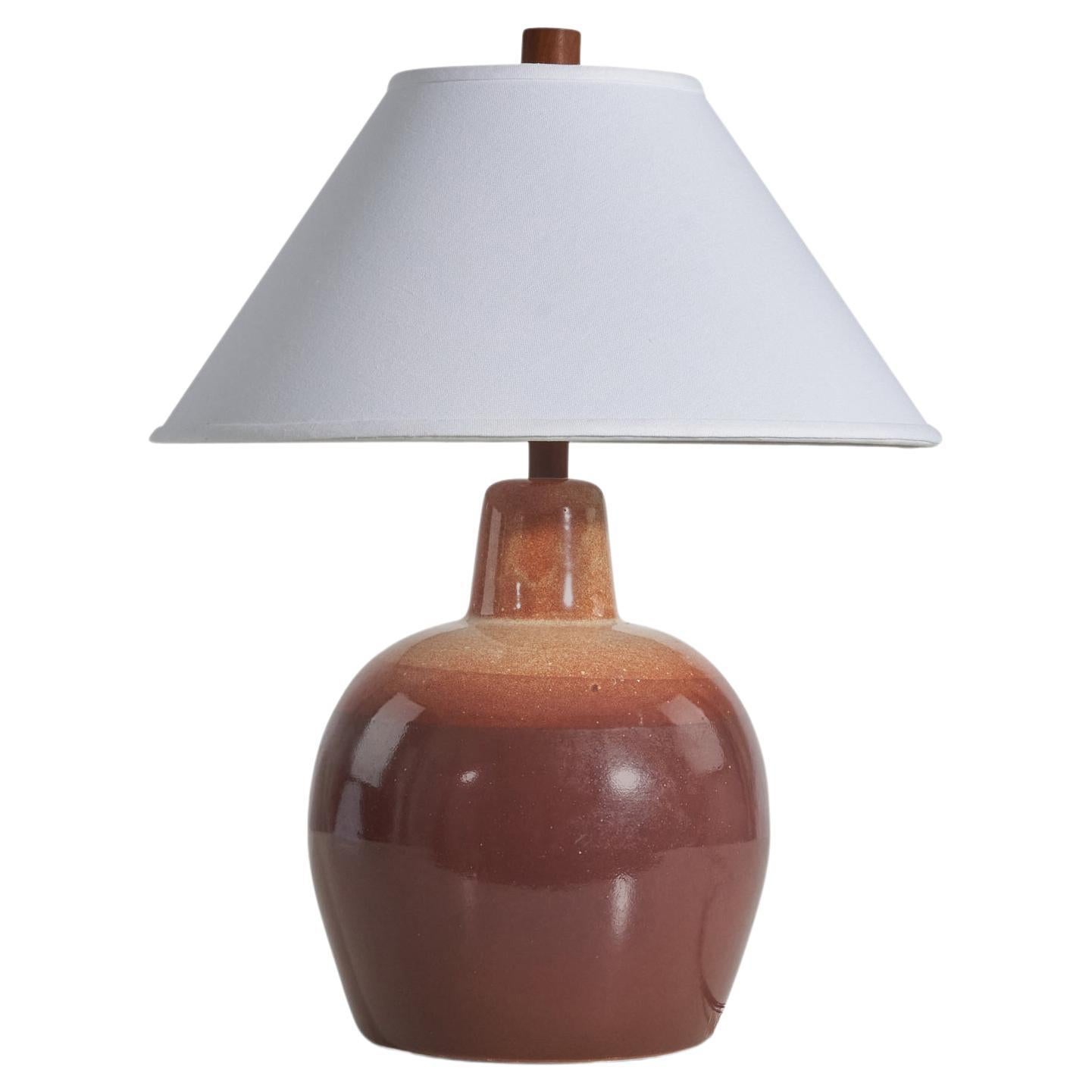 Jane & Gordon Martz, Table Lamp, Ceramic, Walnut, Marshal Studios, 1950s For Sale