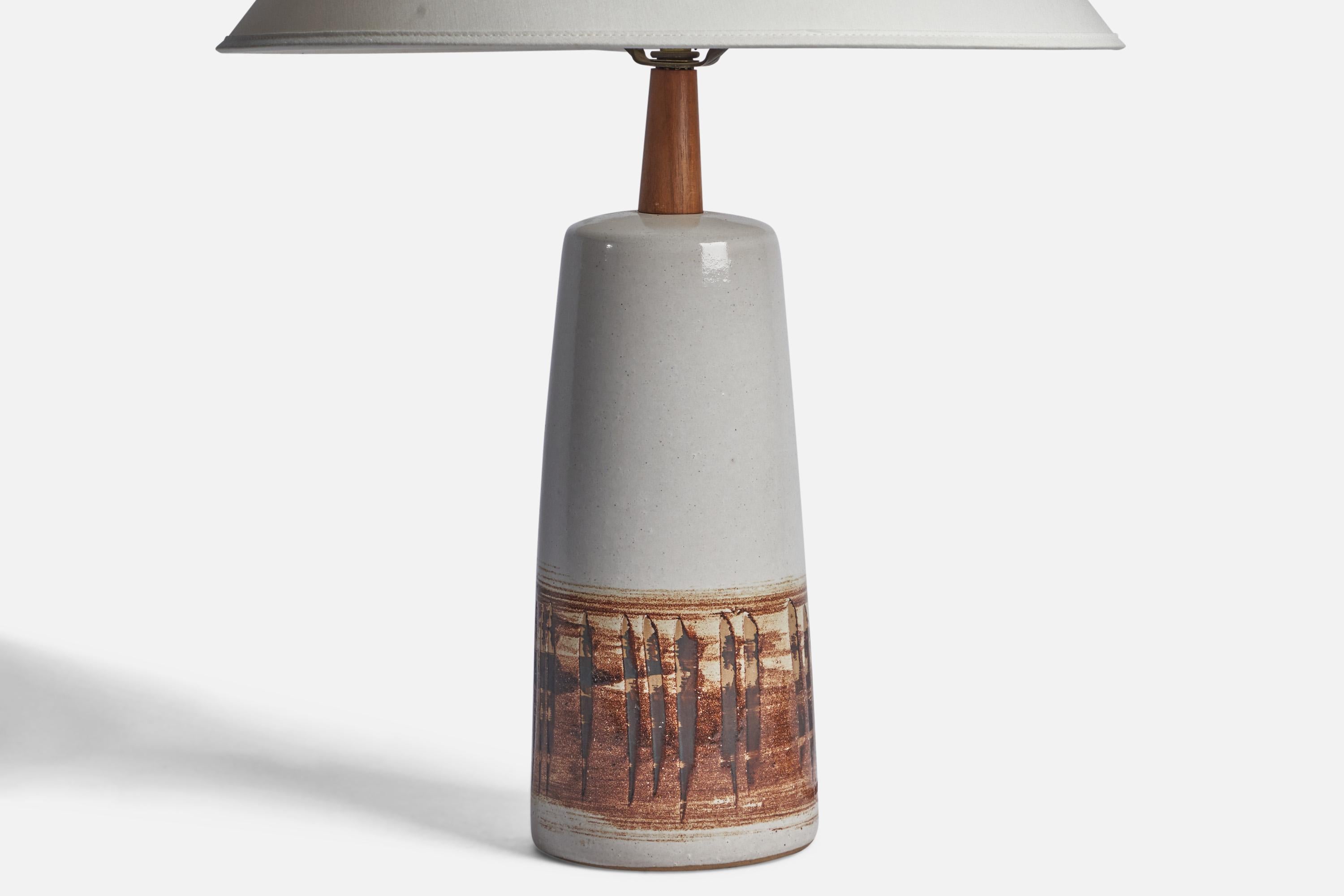 Américain Jane & Jane Martz, lampe de table, céramique, noyer USA, années 1960 en vente
