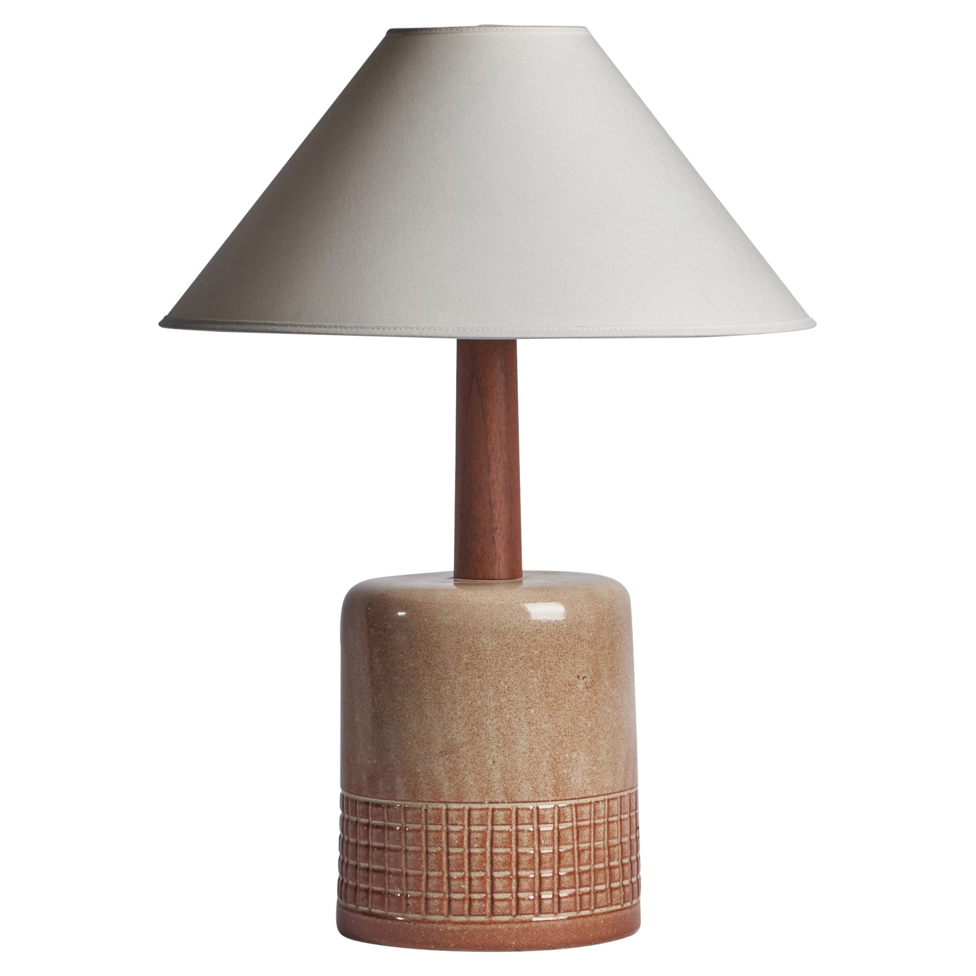 Jane & Gordon Martz, Lámpara de mesa, cerámica, nogal, EE.UU., años 1960