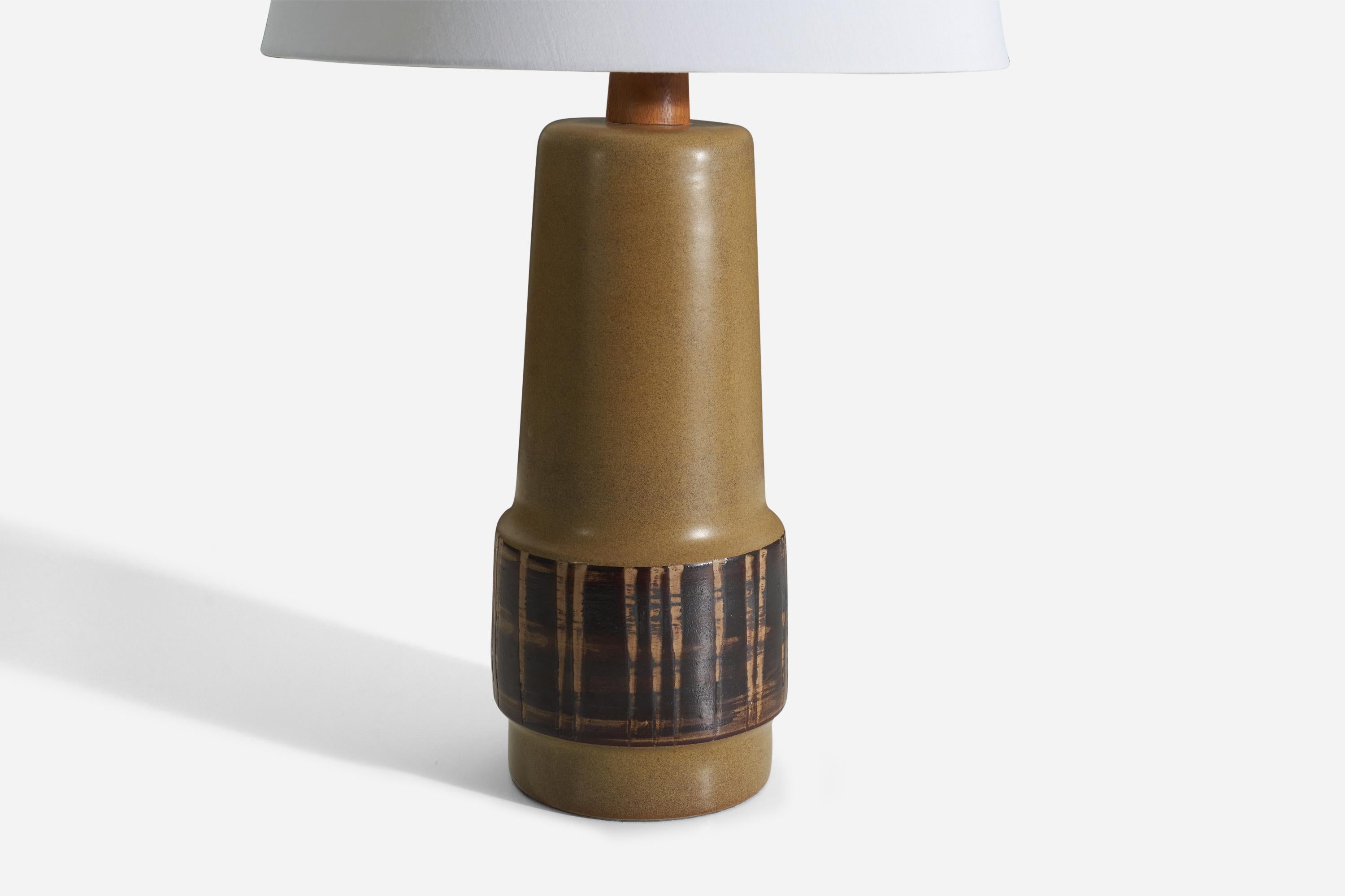 American Jane & Gordon Martz, Table Lamps, Ceramic, Walnut, Marshall Studios, 1960s