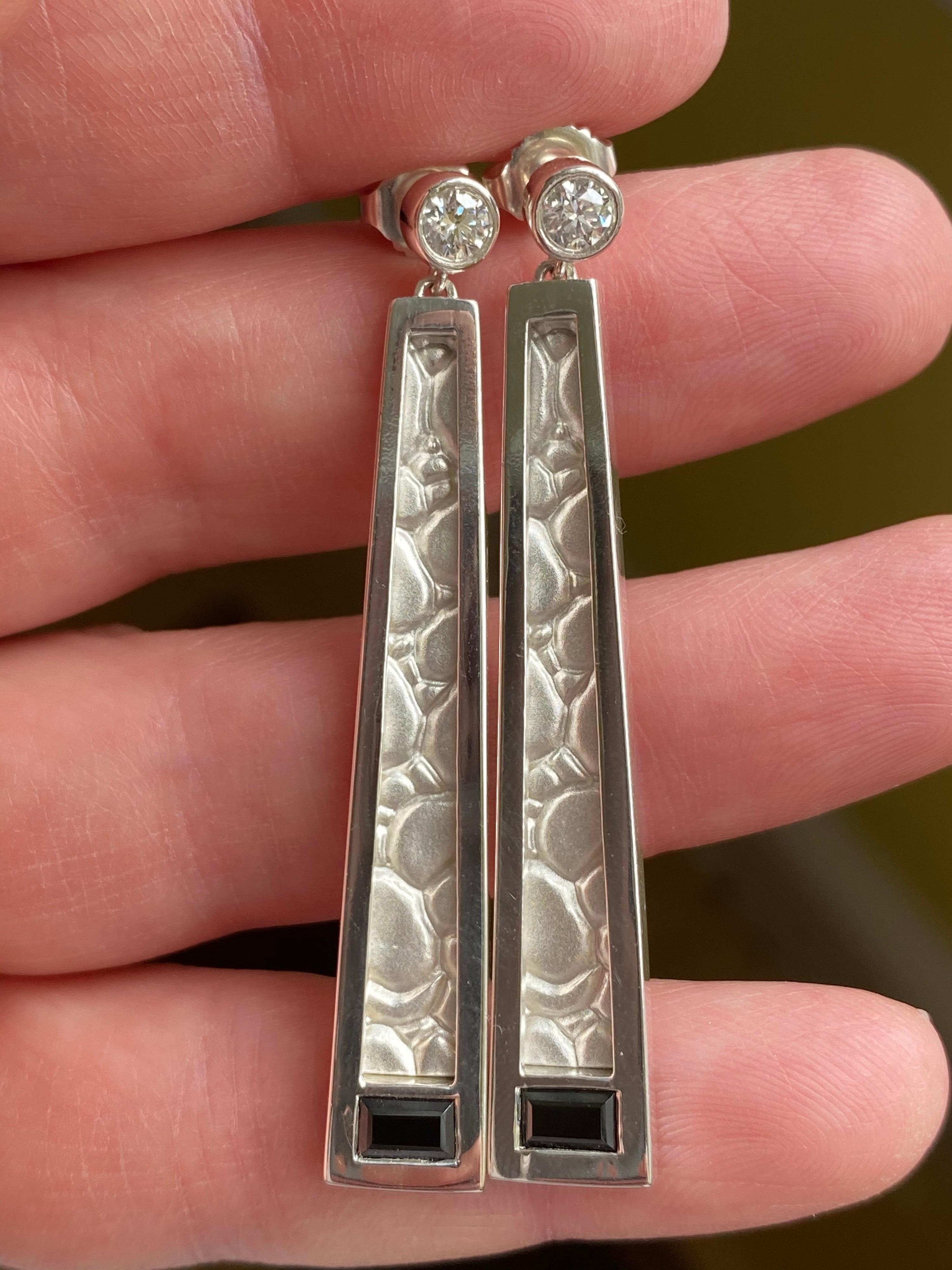 Artisan Diamond 0.30ctw Dangle Earrings in Sterling Silver with Rhodium Plating  For Sale