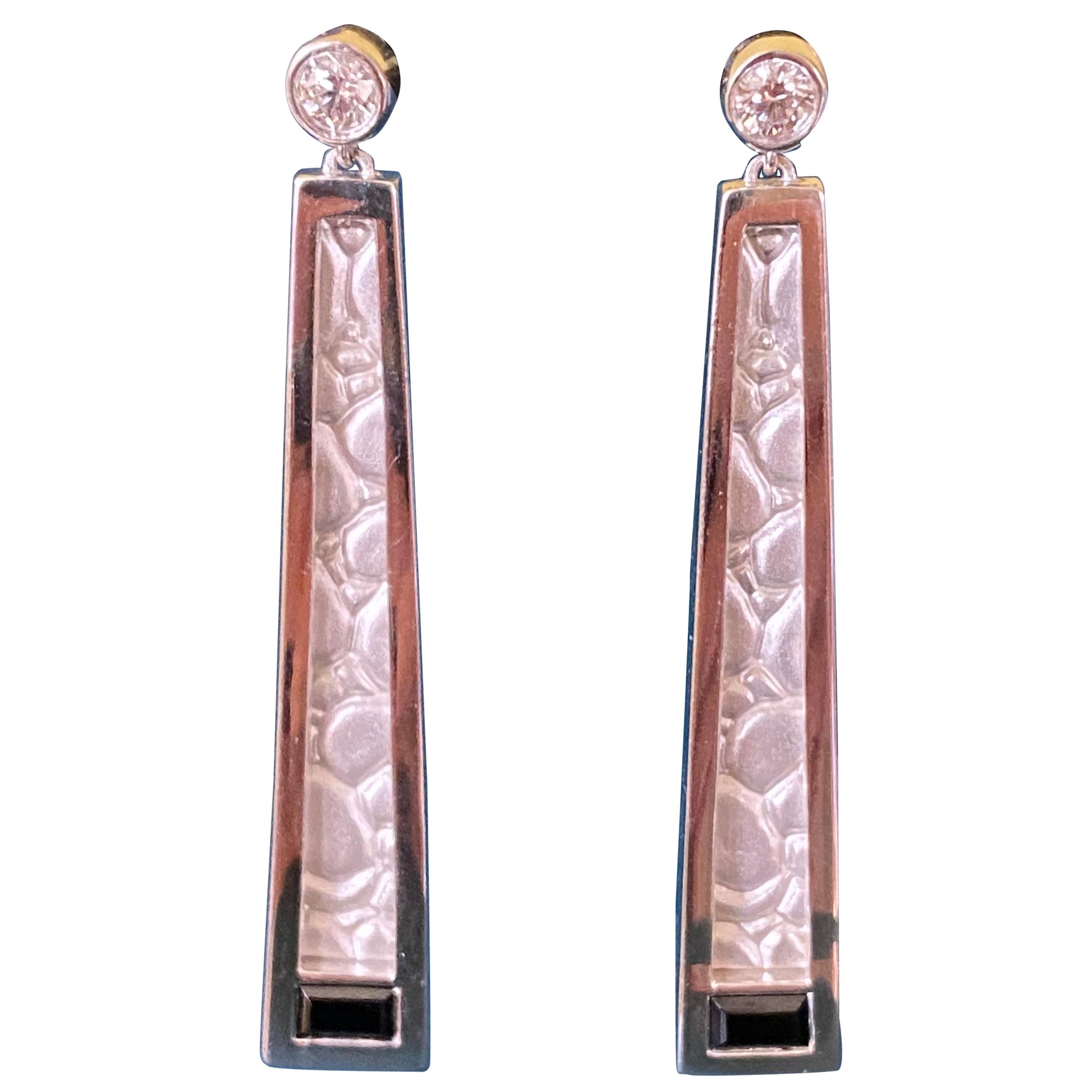 Diamond 0.30ctw Dangle Earrings in Sterling Silver with Rhodium Plating For Sale