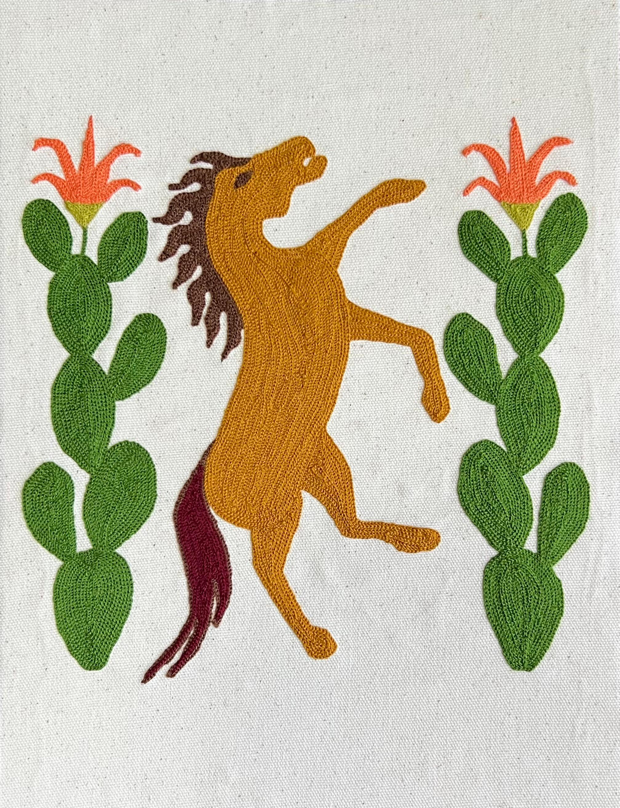Caballo y chumbera - Mixed Media Art de Jane Reichle