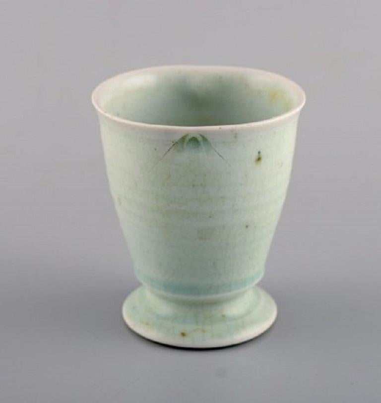 Jane Reumert (1942-2016), Denmark. Unique cup / vase in hand painted glazed porcelain.
Beautiful crackled glaze, 1980s.
Measures: 10 x 8.5 cm.
In excellent condition.
Signed.