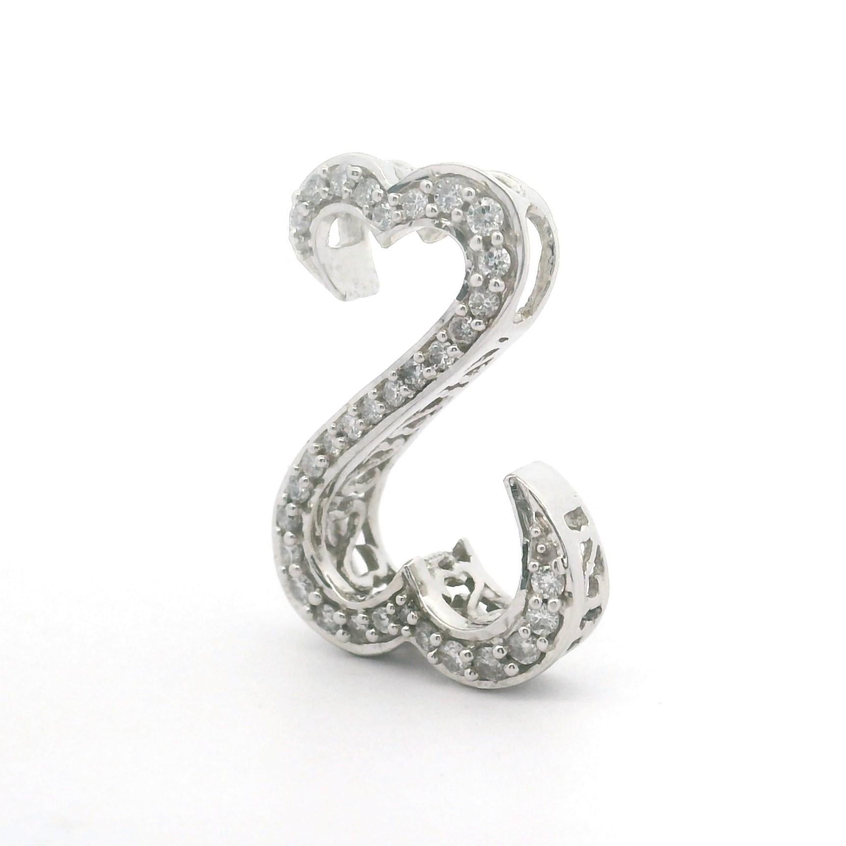 Colgante Corazones Abiertos Jane Seymour de oro blanco de 14k y diamantes de 0,35 ct en Bueno Estado en Guilford, CT