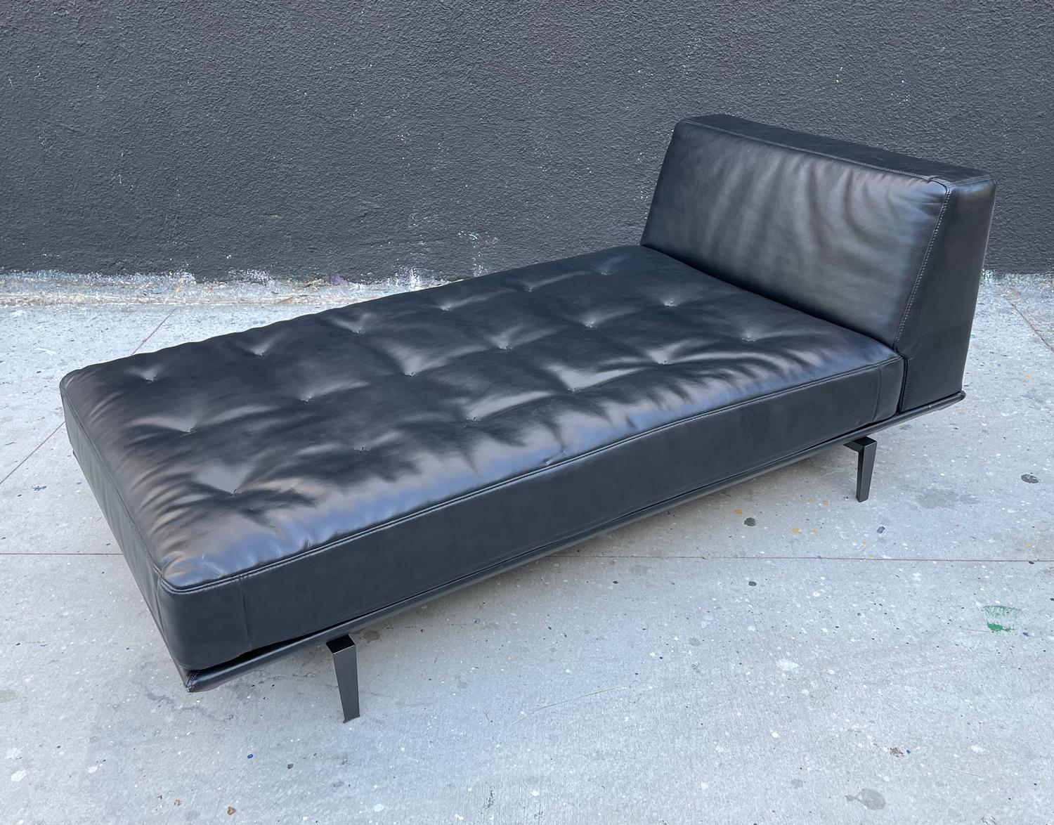Modern Jane Slim Daybed in Black Leather by Camerich