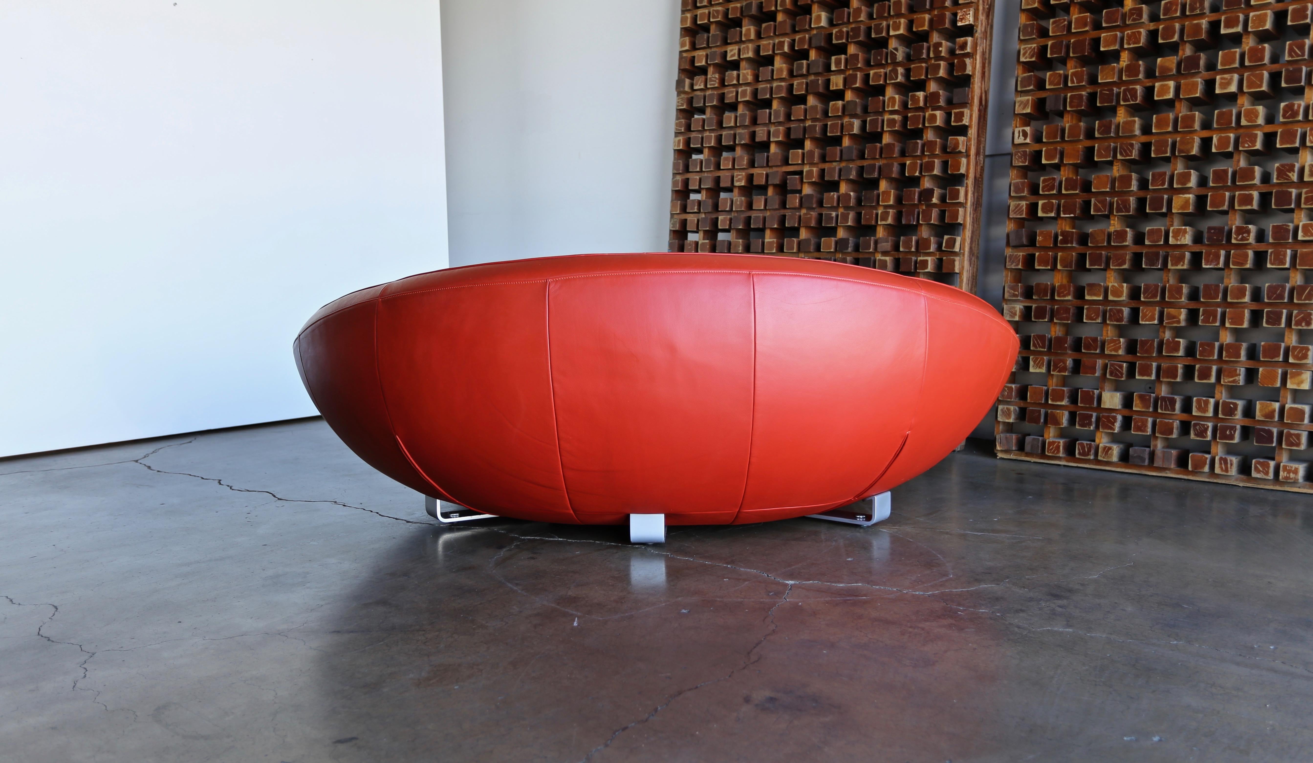 cellini ufo couch