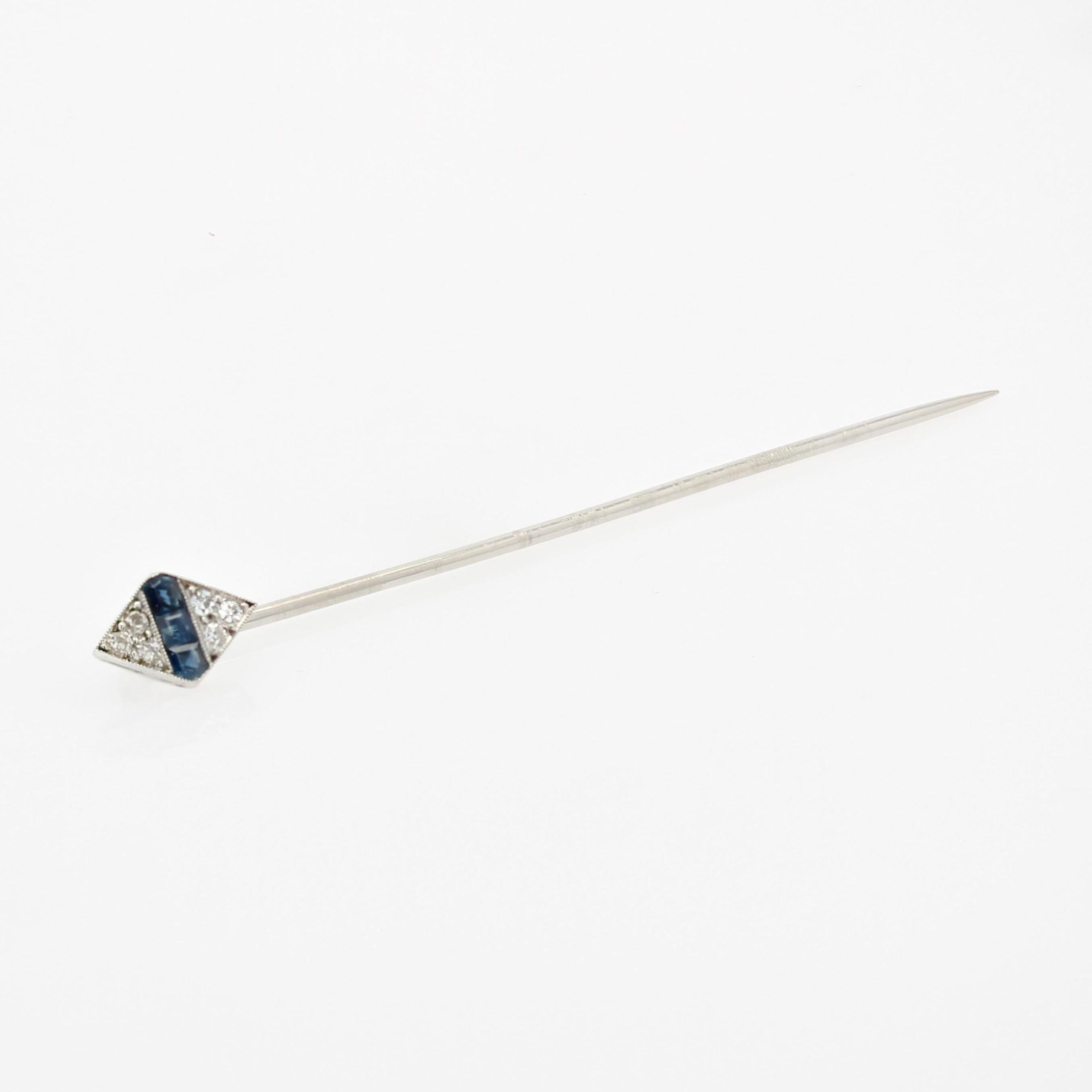 Janesich French 1920s Sapphire Diamonds Platinum Tie Pin Brooch For Sale 4