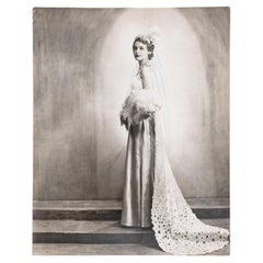 Janet Javons photographie Madeleine Carroll en noir et blanc