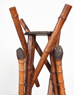 Janetti Padre e Hijos Soporte para jarrón de bambú grabado y pintado, Japón