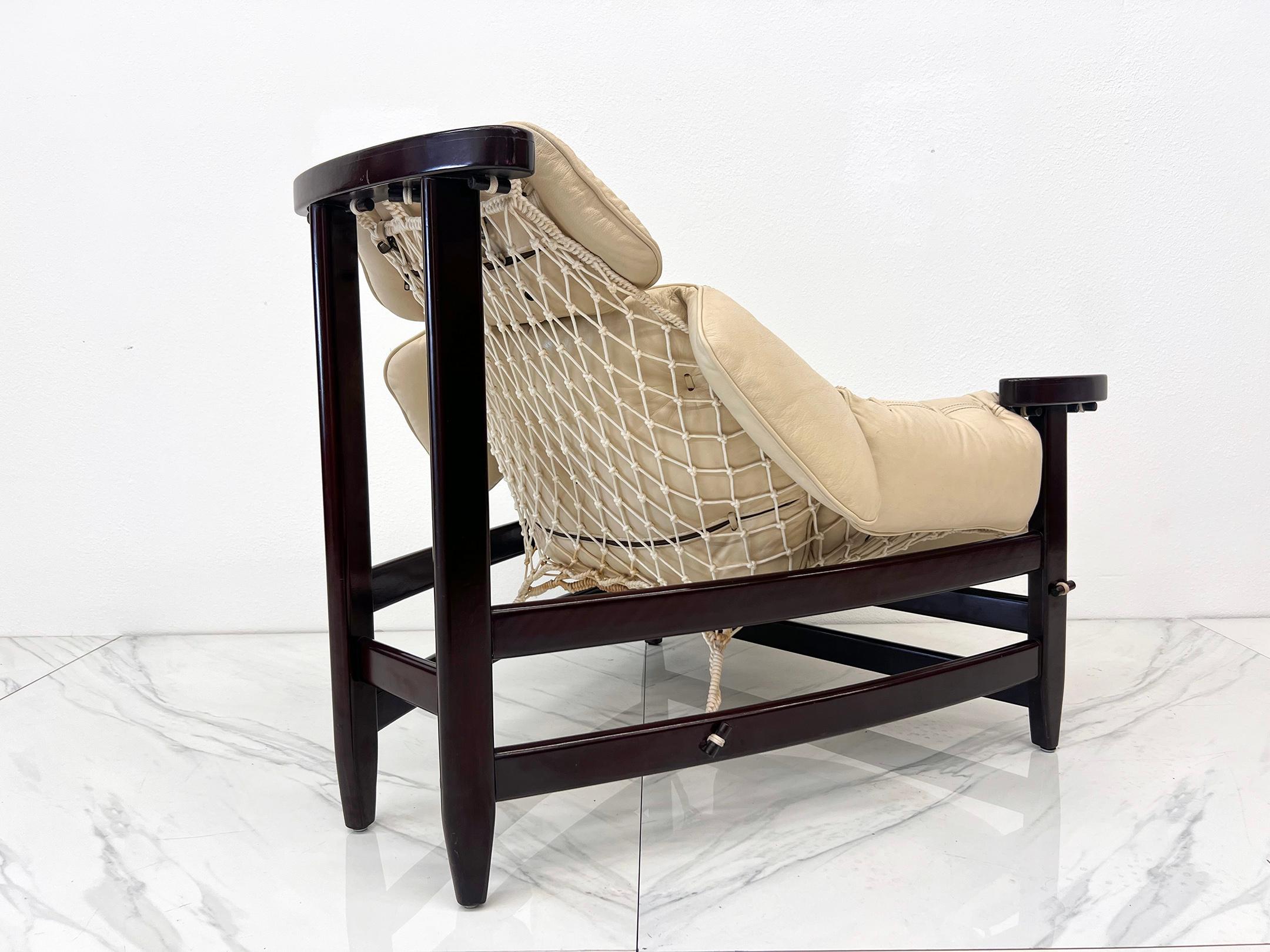 Jangada Chair by Jean Gillon, 1960's, Brazilian Modern For Sale 3