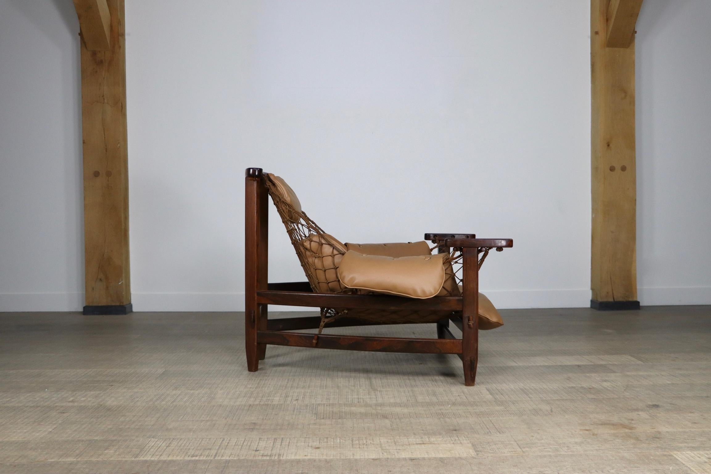 Jangada Lounge Chair in tan leather by Jean Gillon, Brazil 1960s 6