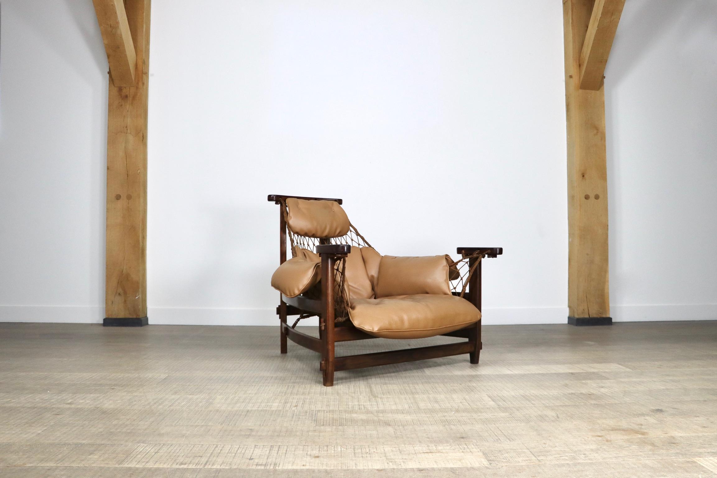 Jangada Lounge Chair in tan leather by Jean Gillon, Brazil 1960s 1