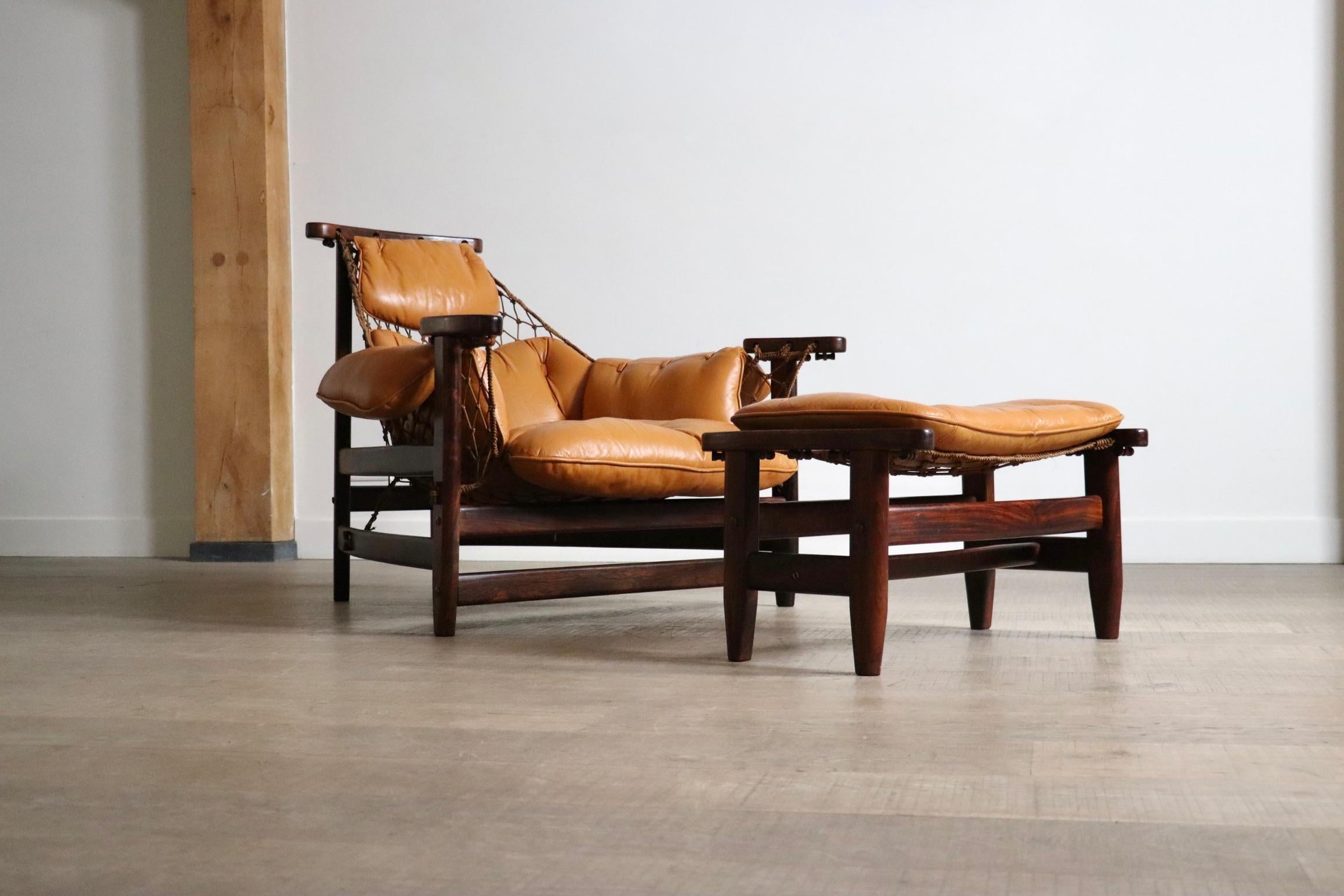 Jangada Lounge Chair with ottoman in Cognac Leather by Jean Gillon Brazil 1960s 7