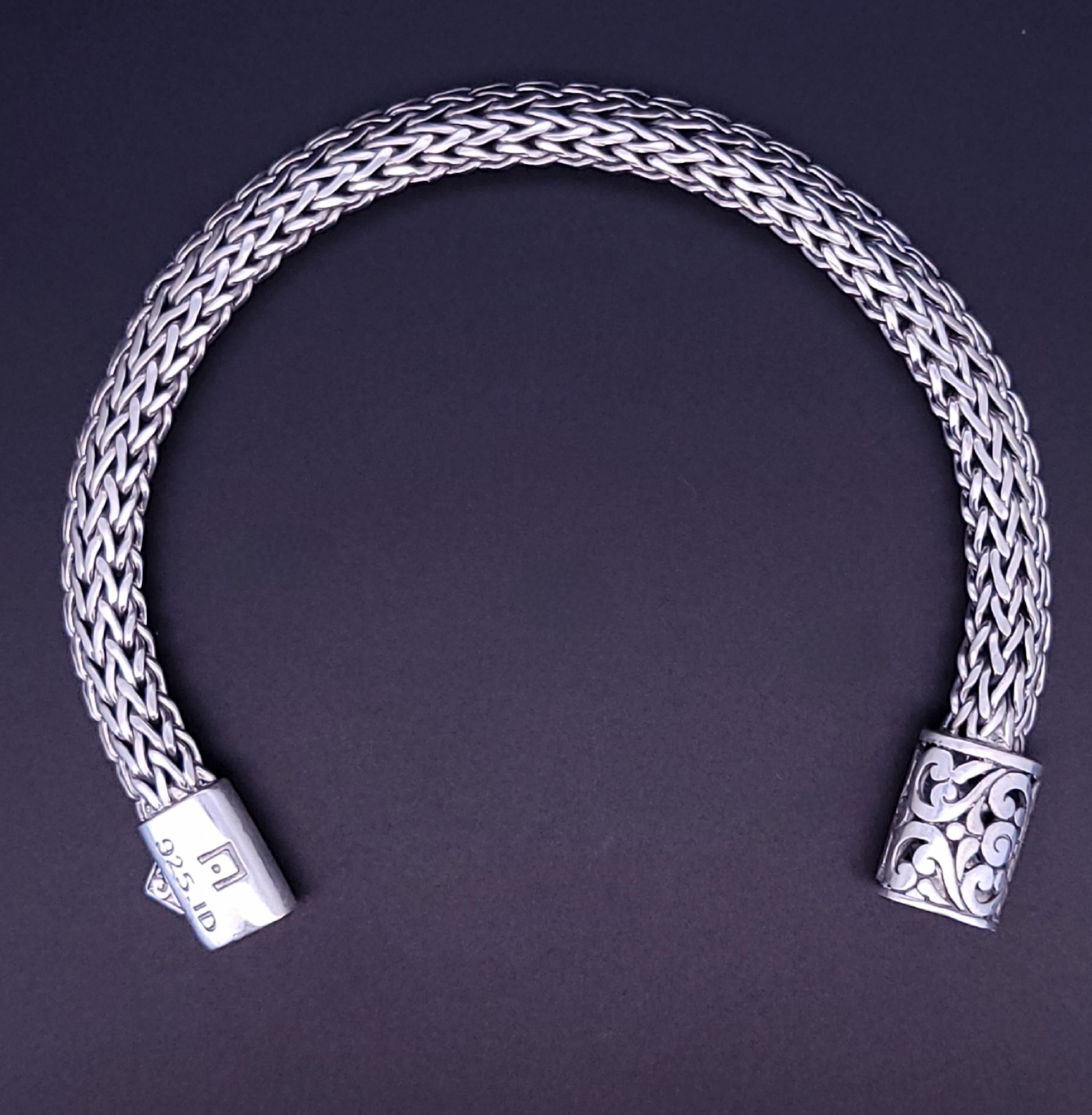 Janice Handwoven Mesh Bracelet Byzantine Design 925 Sterling Silver bracelet en vente 4