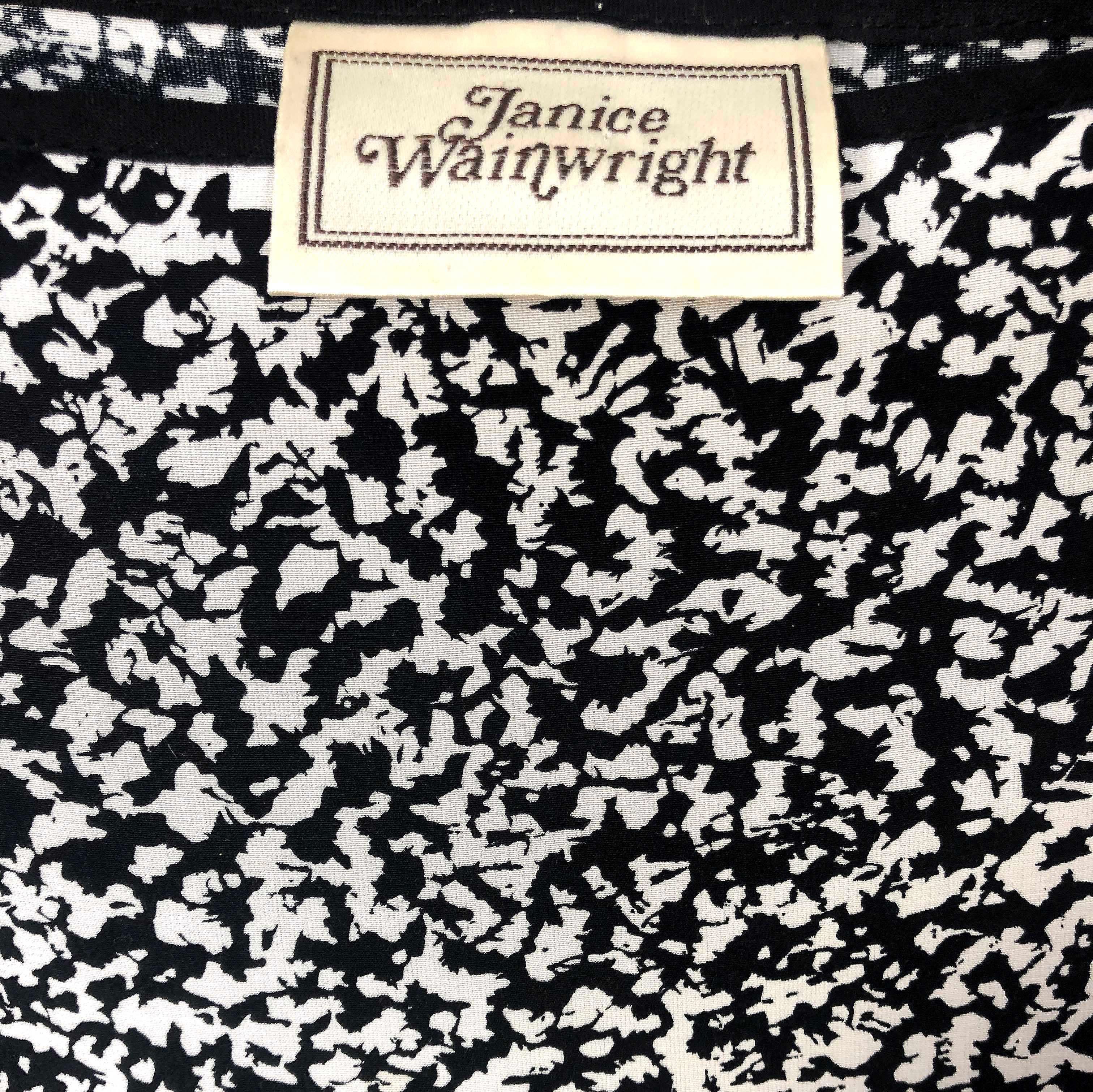 Women's Janice Wainwright Dress - 1980s Vintage - Printed Silk - Split Detail  For Sale