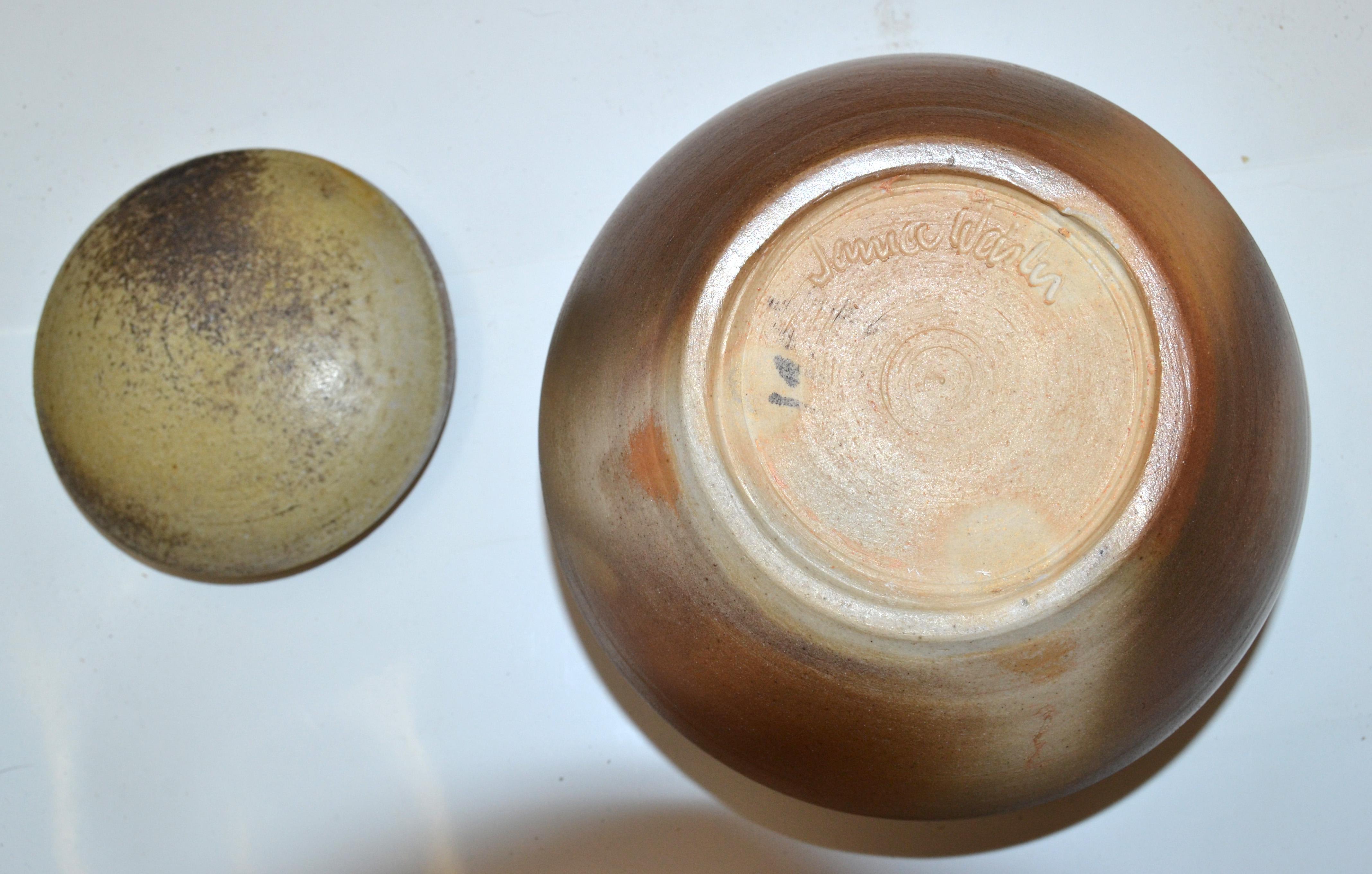Janice Weisler Vintage Earthenware Handcrafted Lidded Bowl Hues of Brown America For Sale 2
