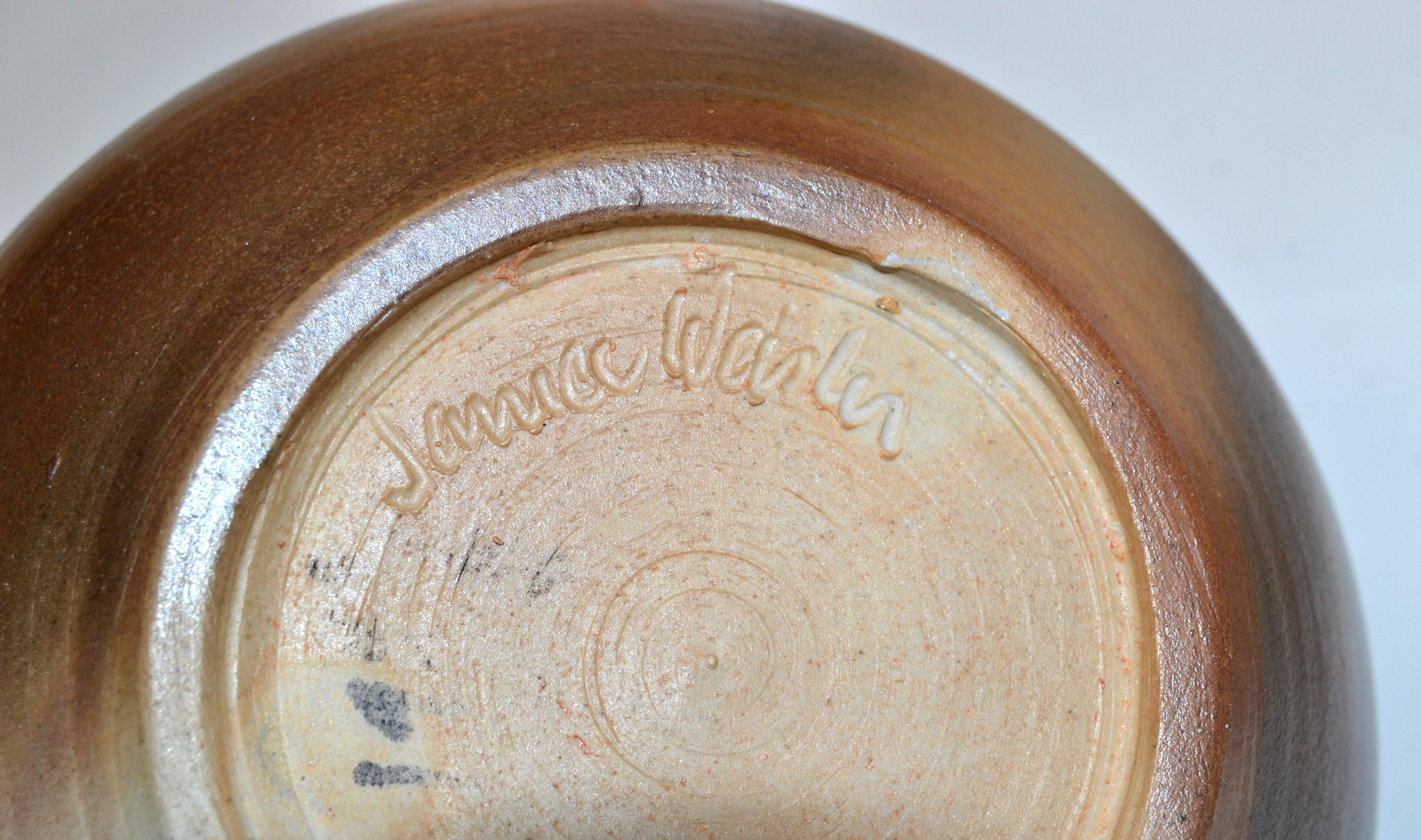 Janice Weisler Vintage Earthenware Handcrafted Lidded Bowl Hues of Brown America For Sale 3