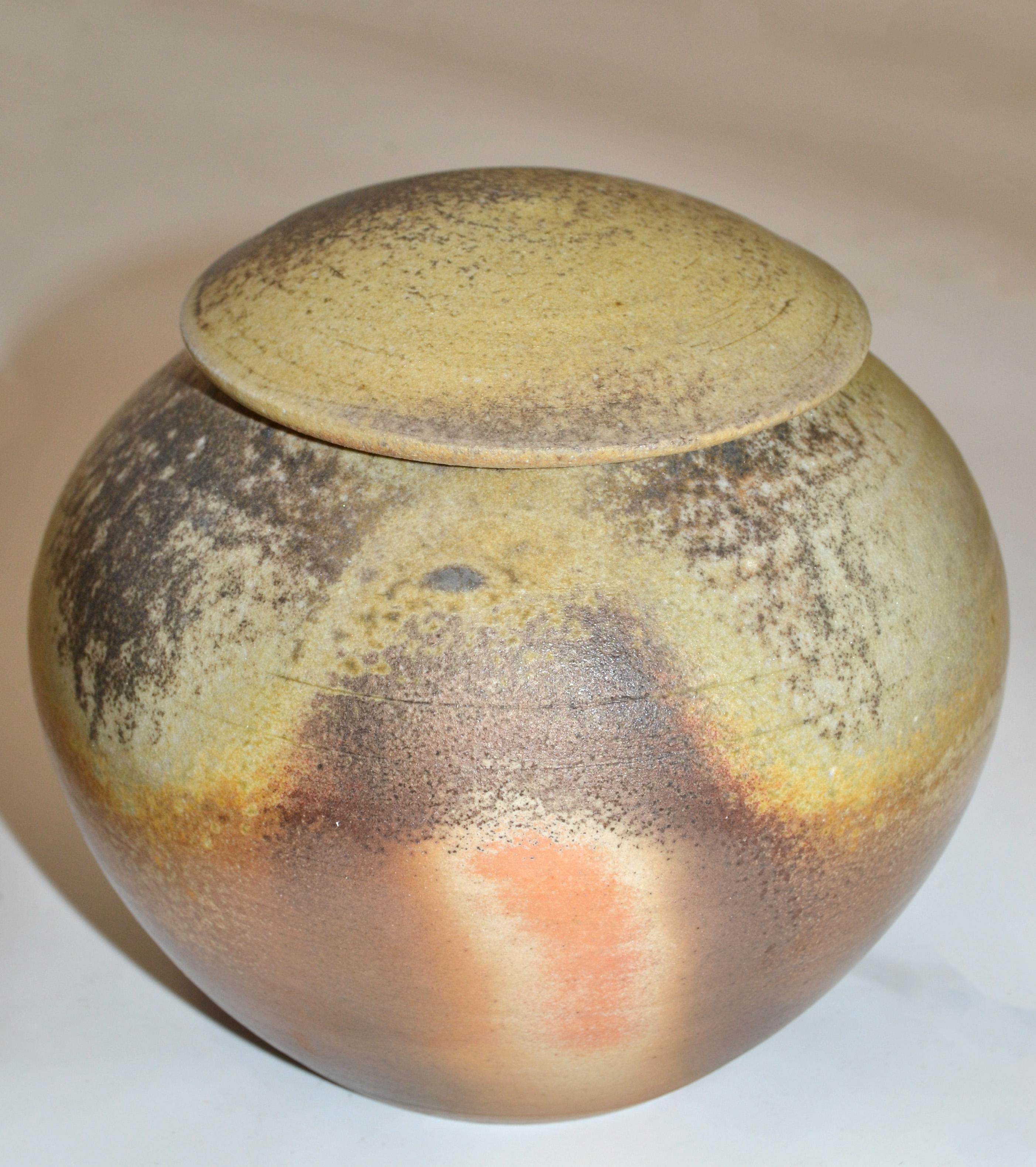 Janice Weisler Vintage Earthenware Handcrafted Lidded Bowl Hues of Brown America For Sale 4