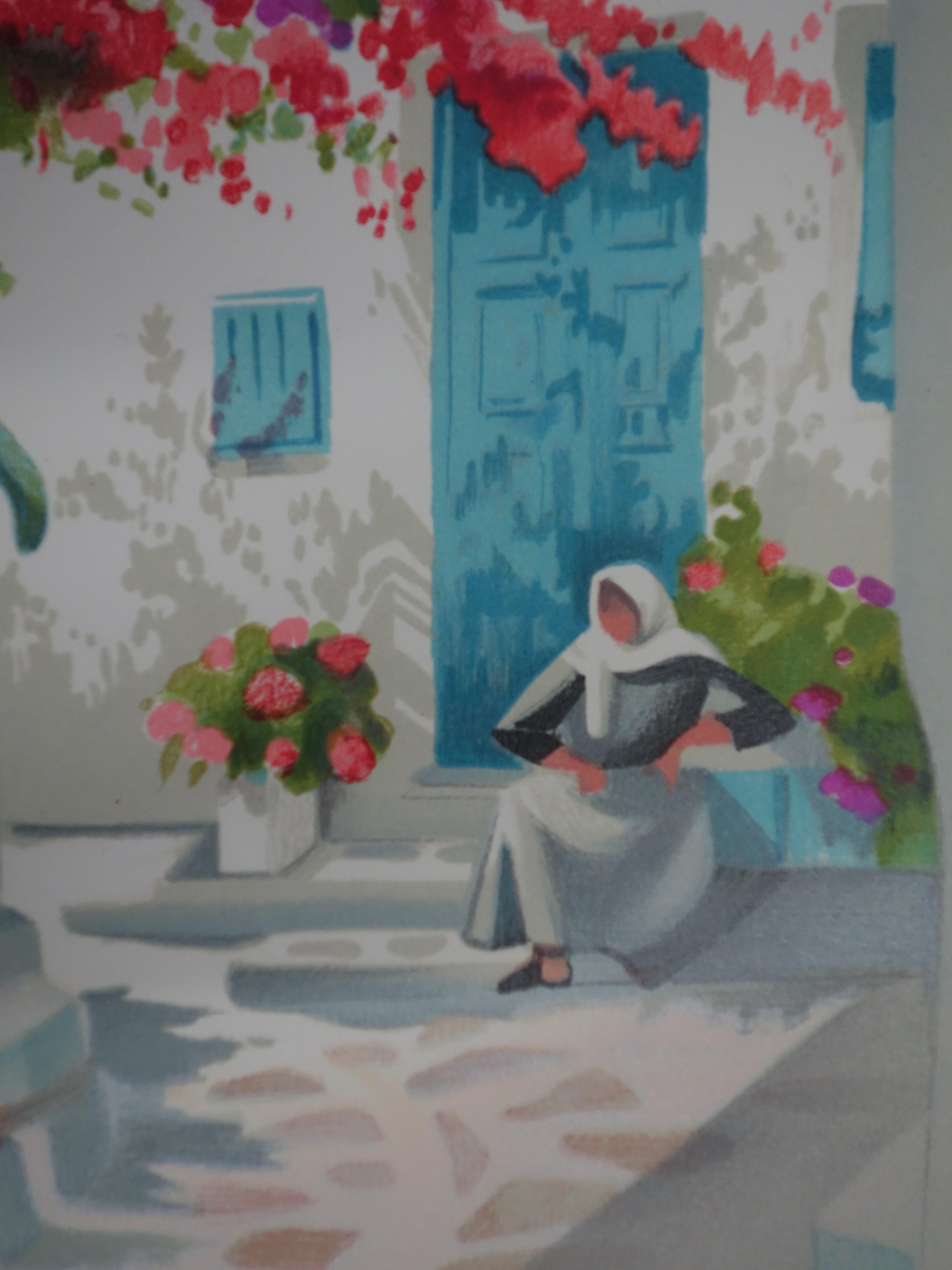 Little Yard in Santorini - Original handsigned lithograph - Gray Landscape Print by Janick Lederle