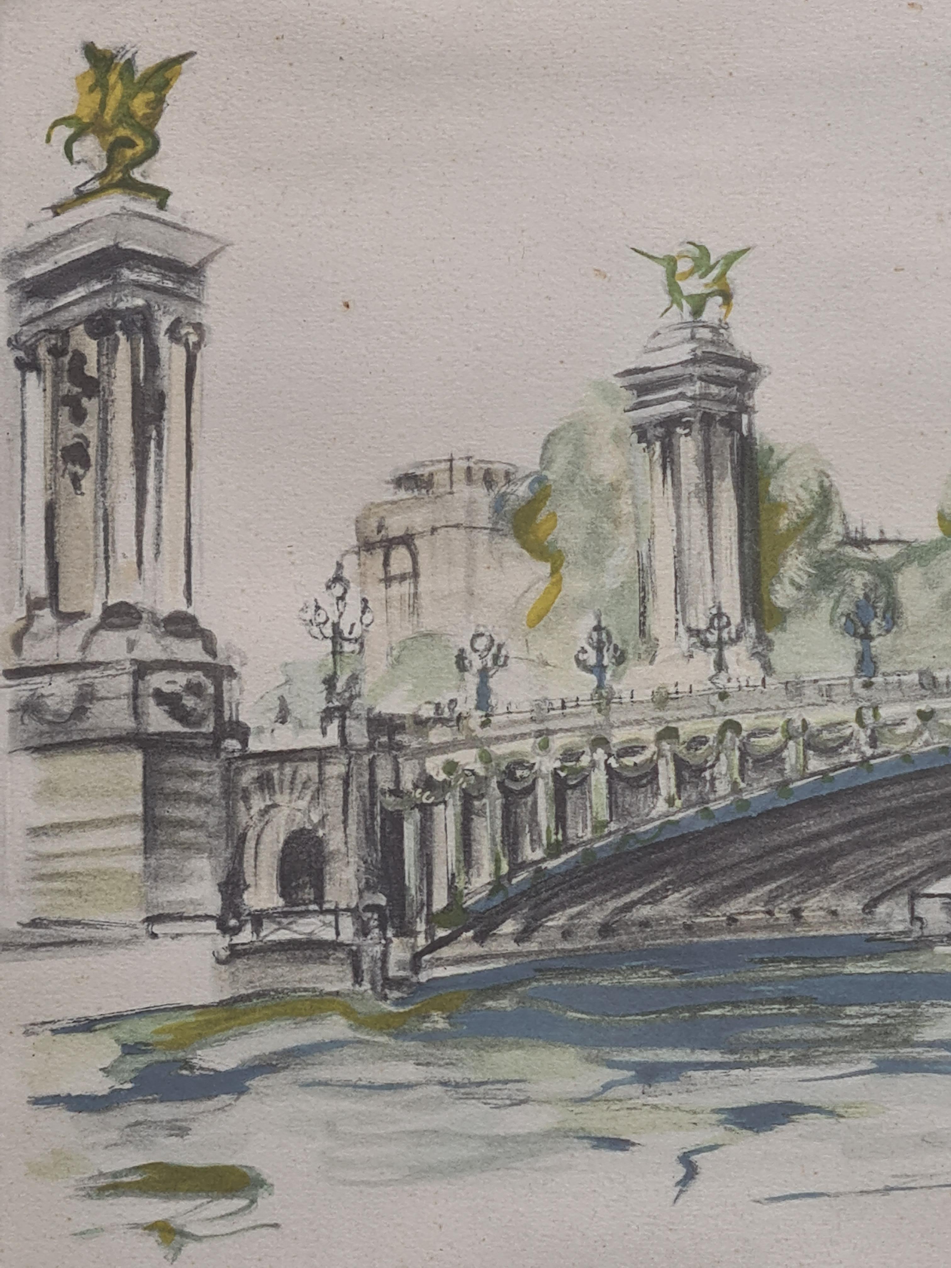 Lithographie du milieu du XXe siècle, coloriée à la main, représentant le pont Alexander III et la Tour Eiffel, par Janicotte. Signé dans la plaque en bas à droite et titré. Présenté dans un beau cadre Montparnasse en bois sculpté, patiné et doré