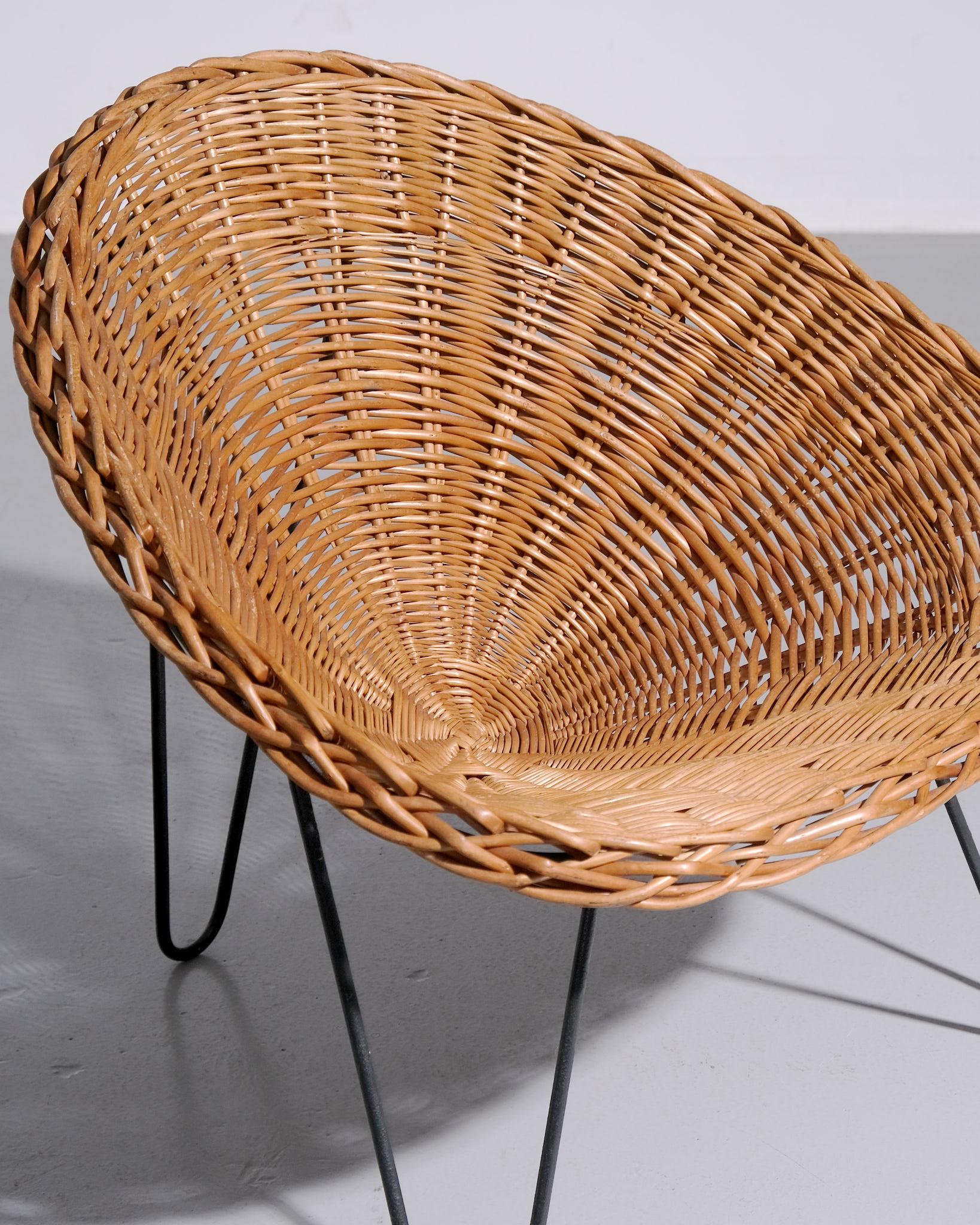 Métal Fauteuils de salon et table en rotin Janine Abraham & Dirk Jan Rol, années 1960 en vente