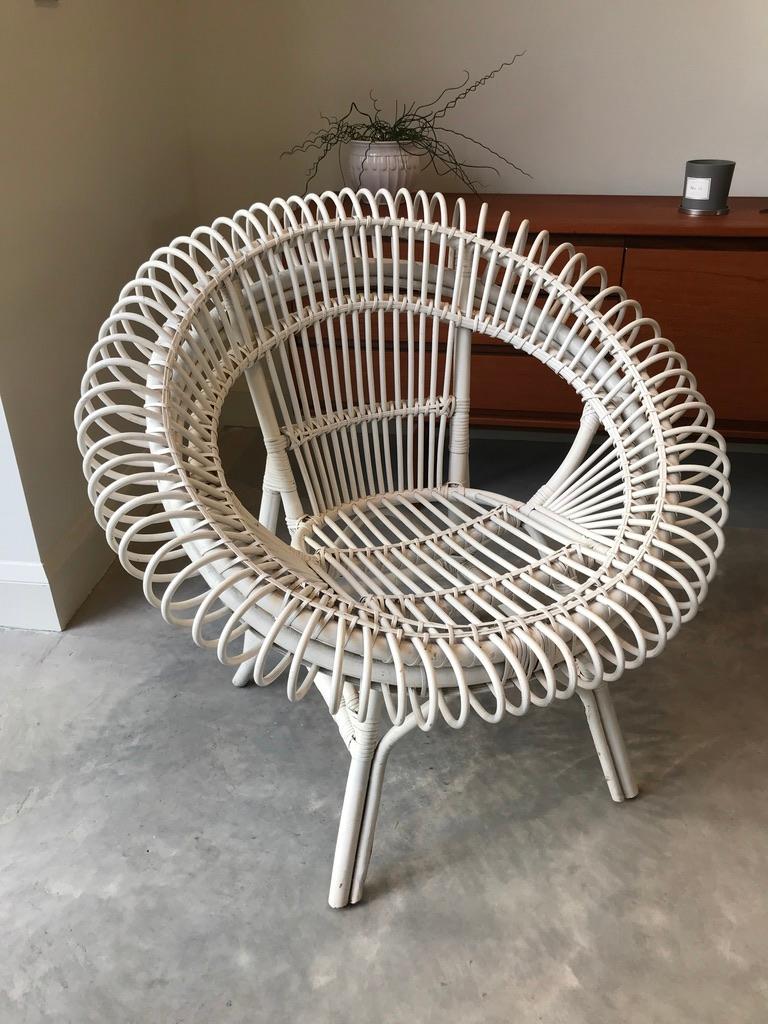 French Janine Abraham / Dirk Jan Rol Rattan White Lounge Chair by Edition Rougier 1955 For Sale