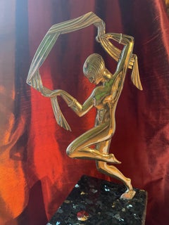 "Janlé" female bronze figure in solid bronze with chrome plating. France 1920er.