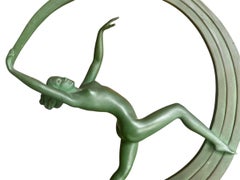 JANLE - Bailarina de esparto con pátina verde, Siglo XX