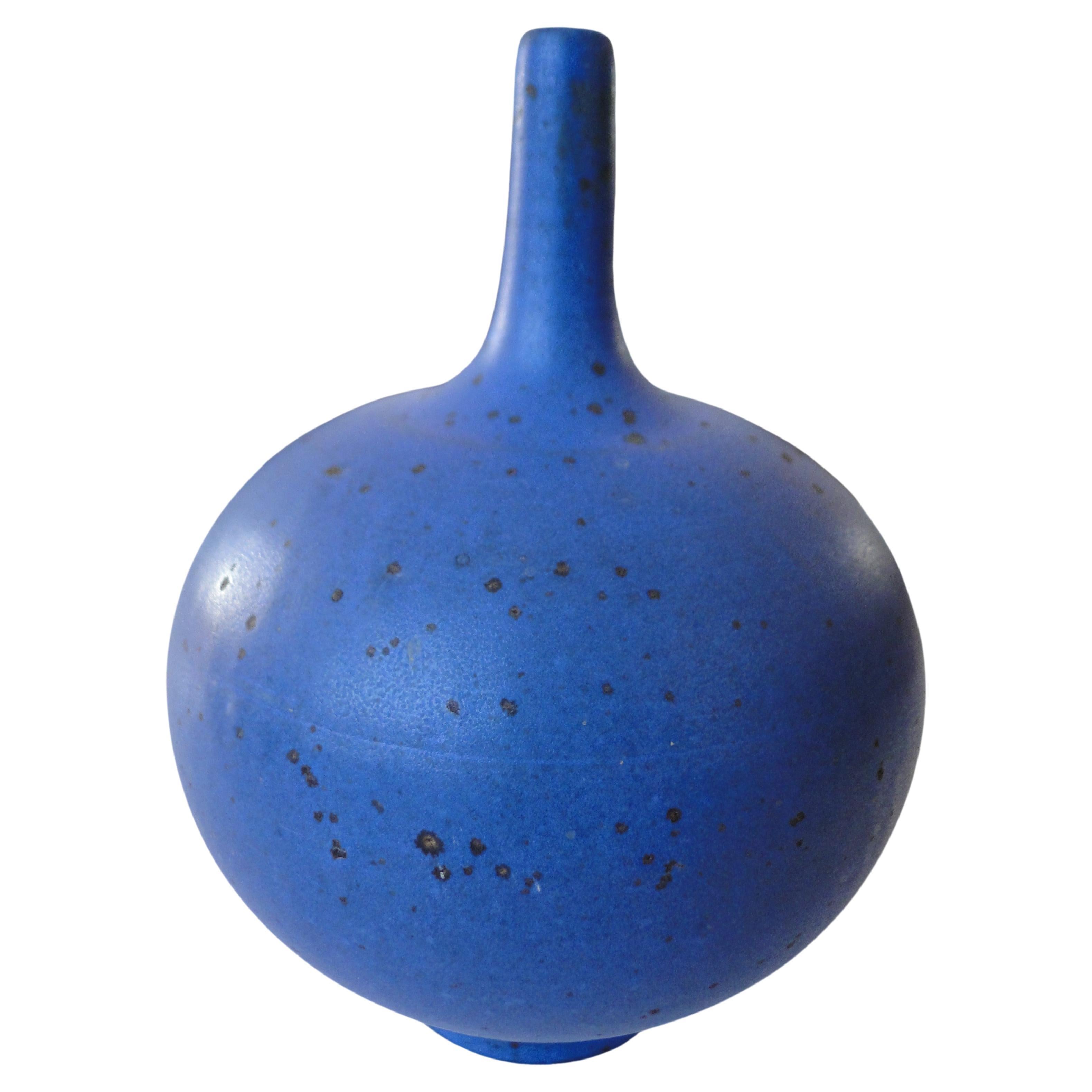 Janne Fagerfäldt Bleue Ceramic Boule Limhamn Schweden Ruelland Jouve Capron im Angebot