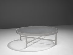 Janni Van Pelt, runder Couchtisch aus weißem Metall und Glas