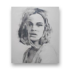 Ritratto di donna con capelli corti