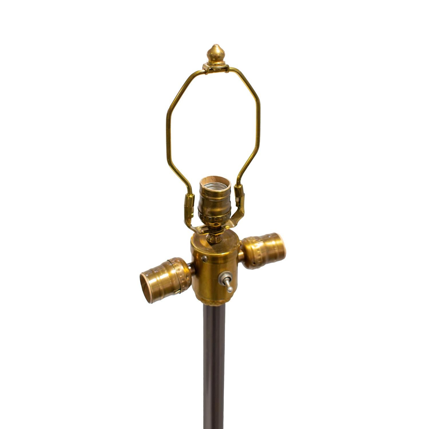 Art Déco Lampada da terra Jansen in nichel nero con accenti in ottone inciso anni '30 (firmata) in vendita