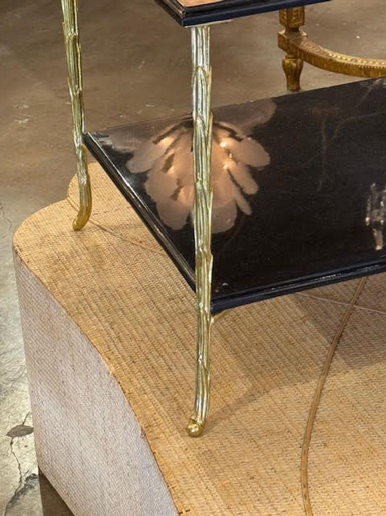 XXIe siècle et contemporain Table d'appoint Jansen Manner laquée noire en vente