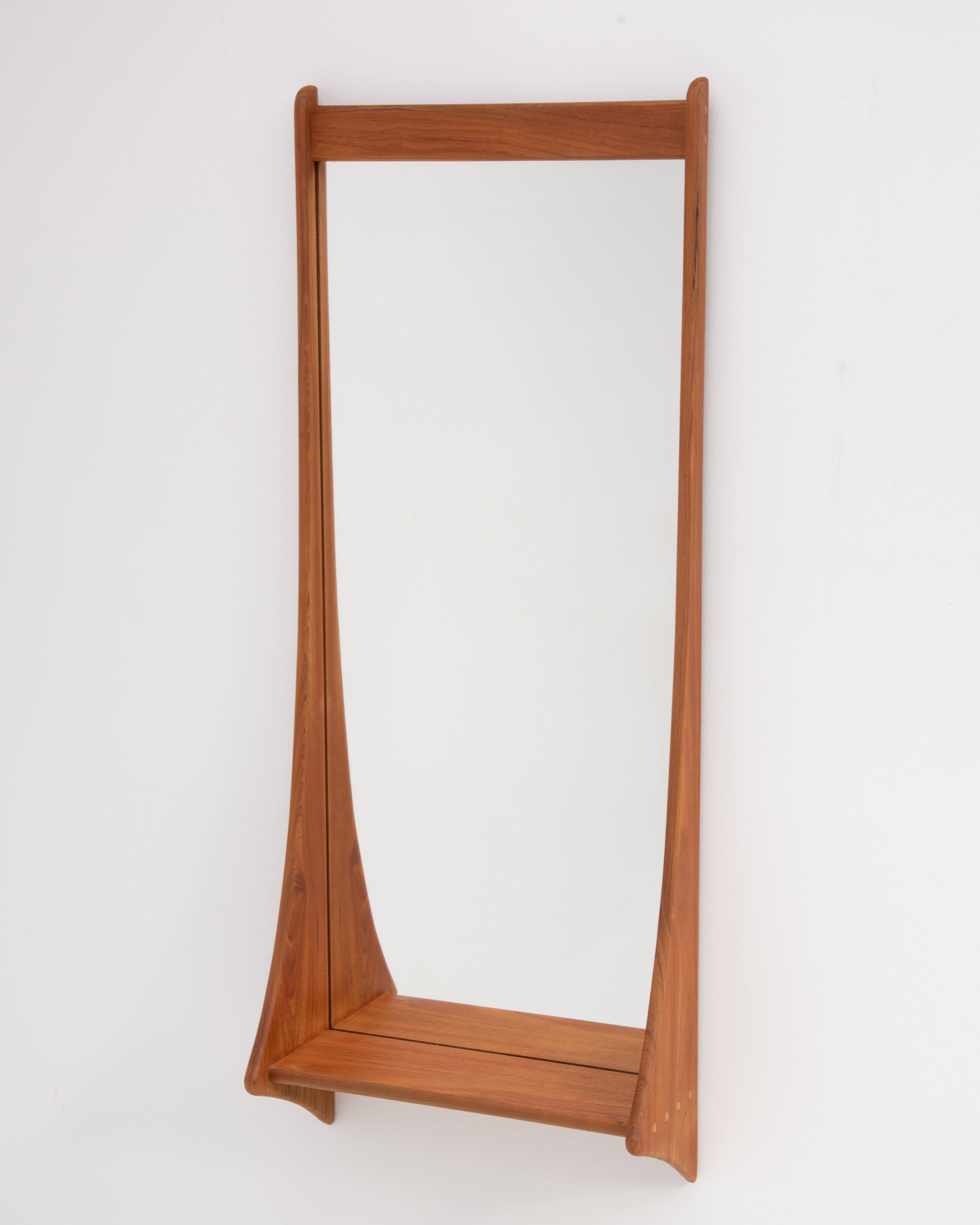 hall mirror with shelf