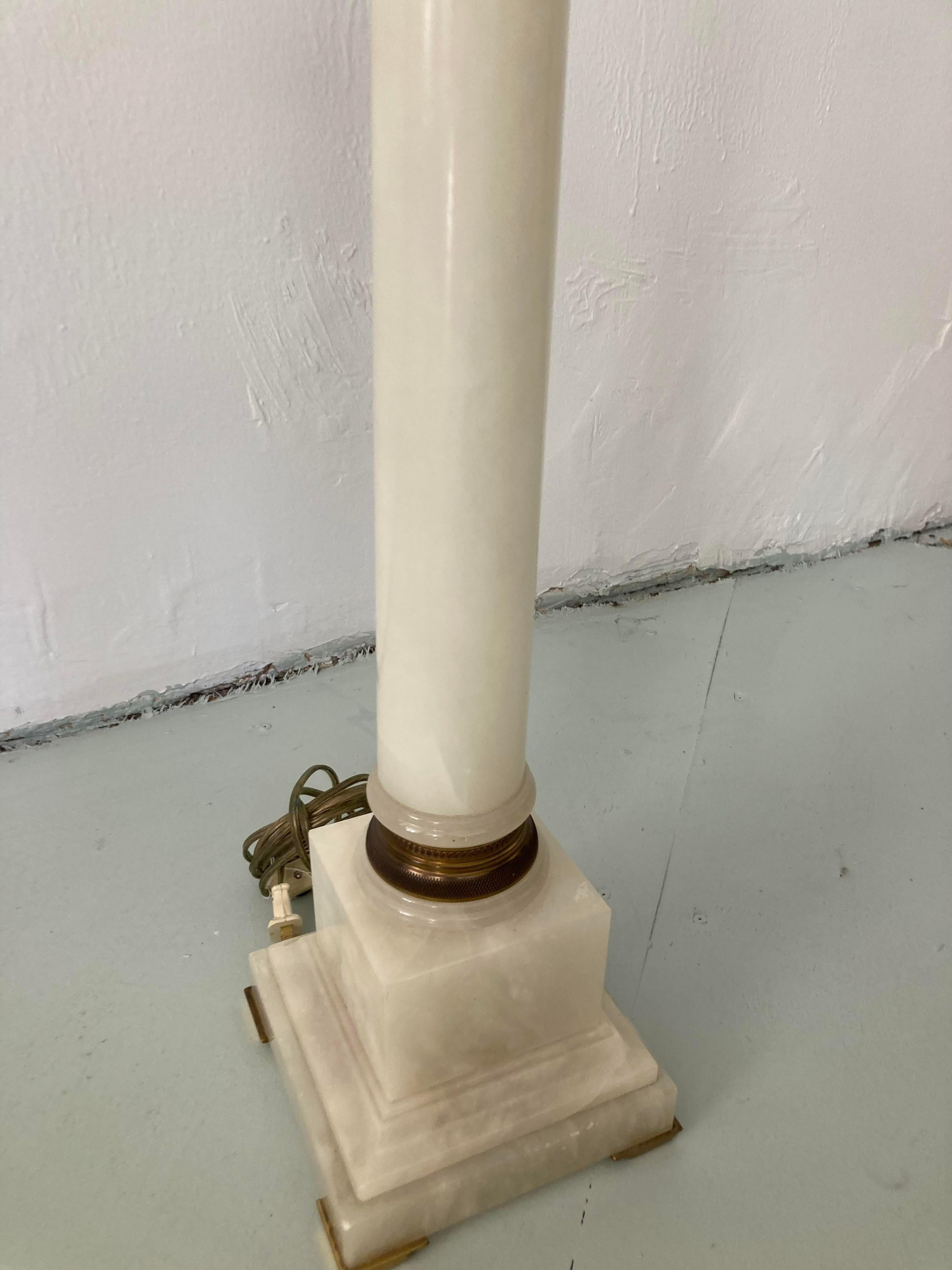Jansen Style Marlboro Onyx Column Lamp For Sale 2