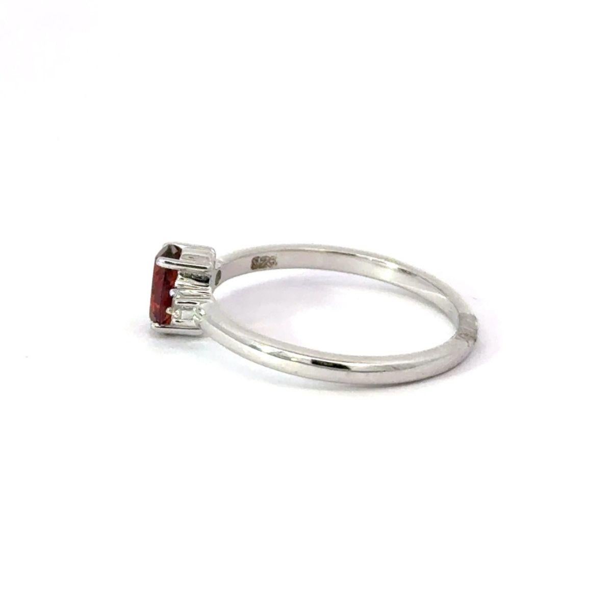 For Sale:  January Birthstone Oval Cut Garnet CZ Solitaire Ring Jewelry for Mom in Silver 7